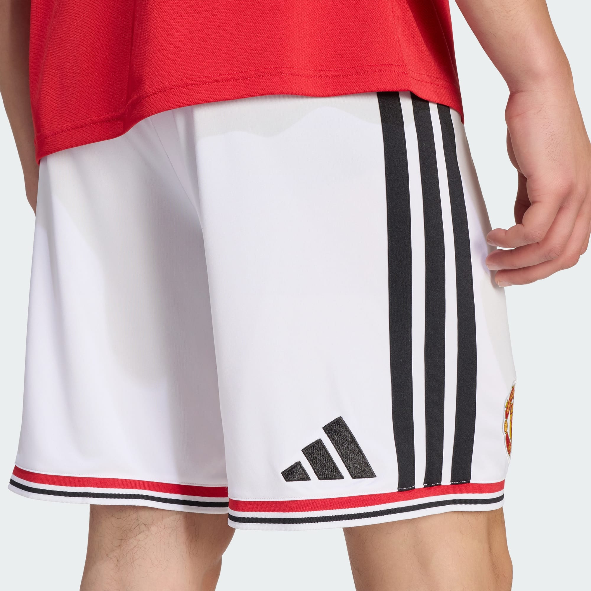 Adidas Manchester United 曼聯 2026-27 主場球迷版球褲 KA6872