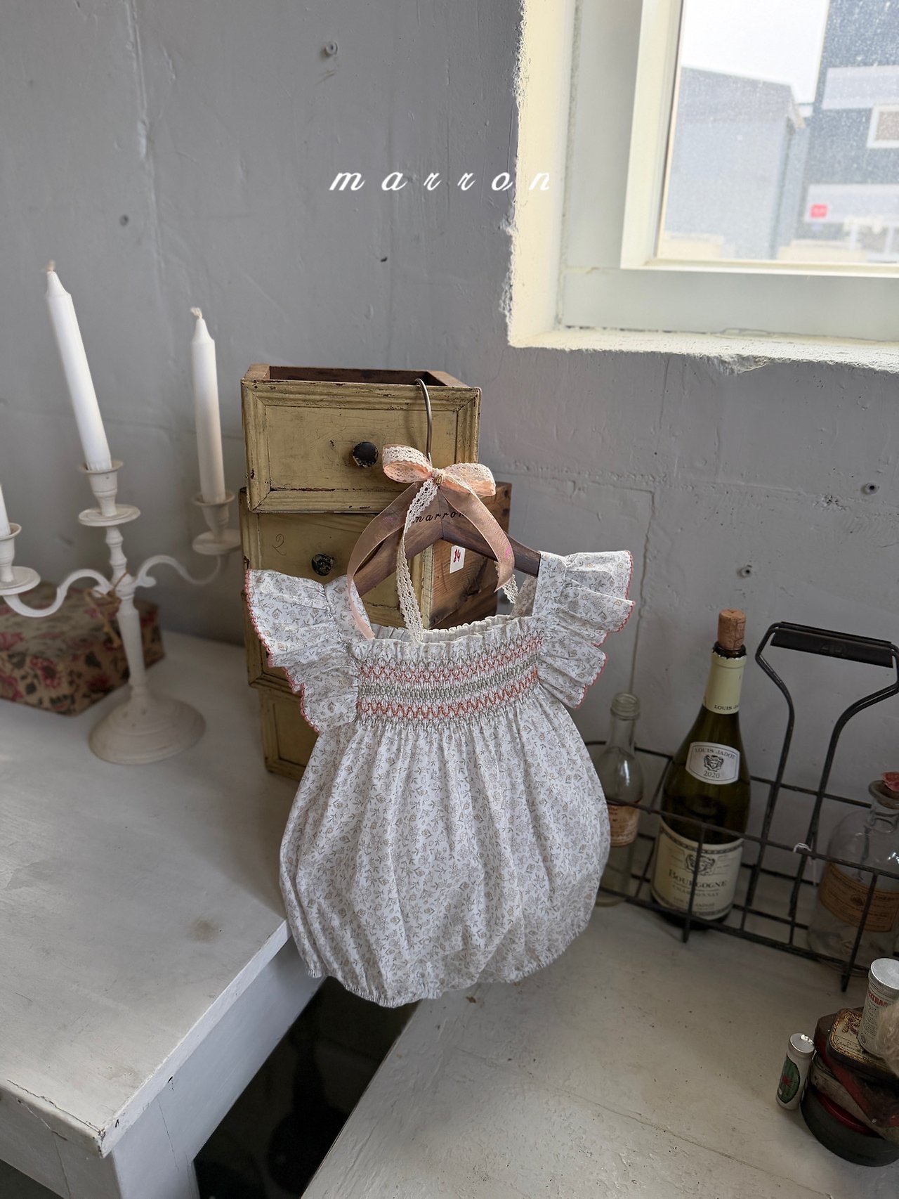 ☀️預訂 韓國直送☀️🇰🇷Marron兩色花卉荷葉袖背心包屁衣