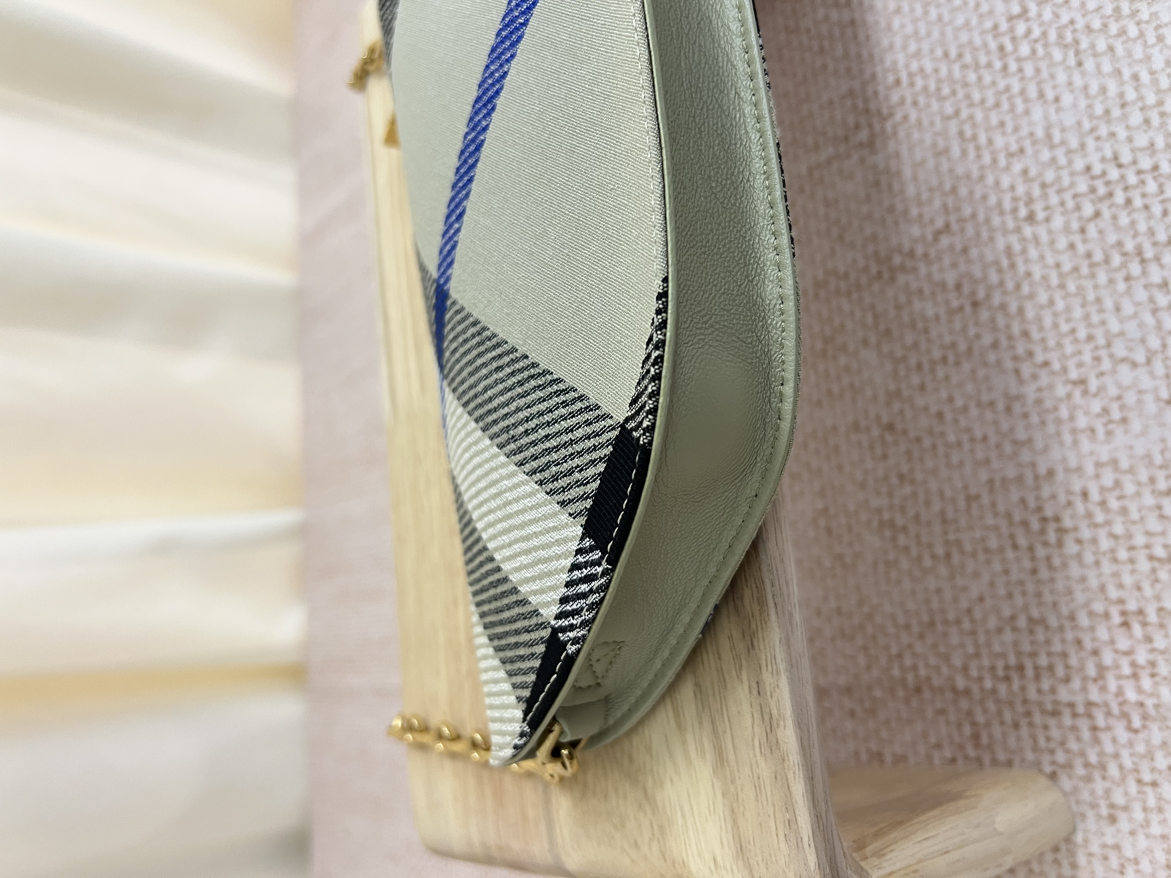 Pre-owned Burberry Micro Shield Sling Bag/ Product Code: 26030208