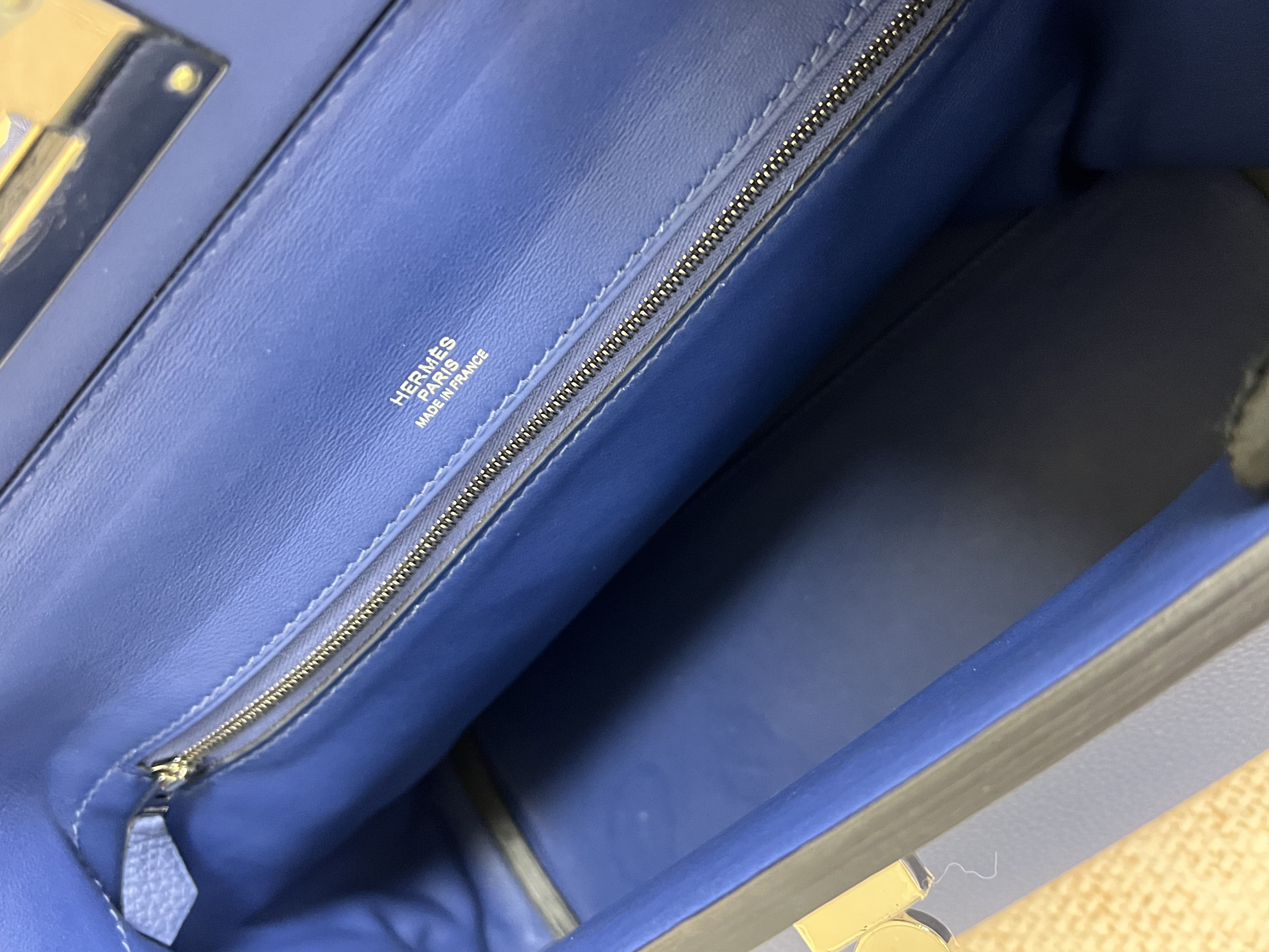 Pre-owned Hermes 2424/ Stamp D/ Product Code: 26022602