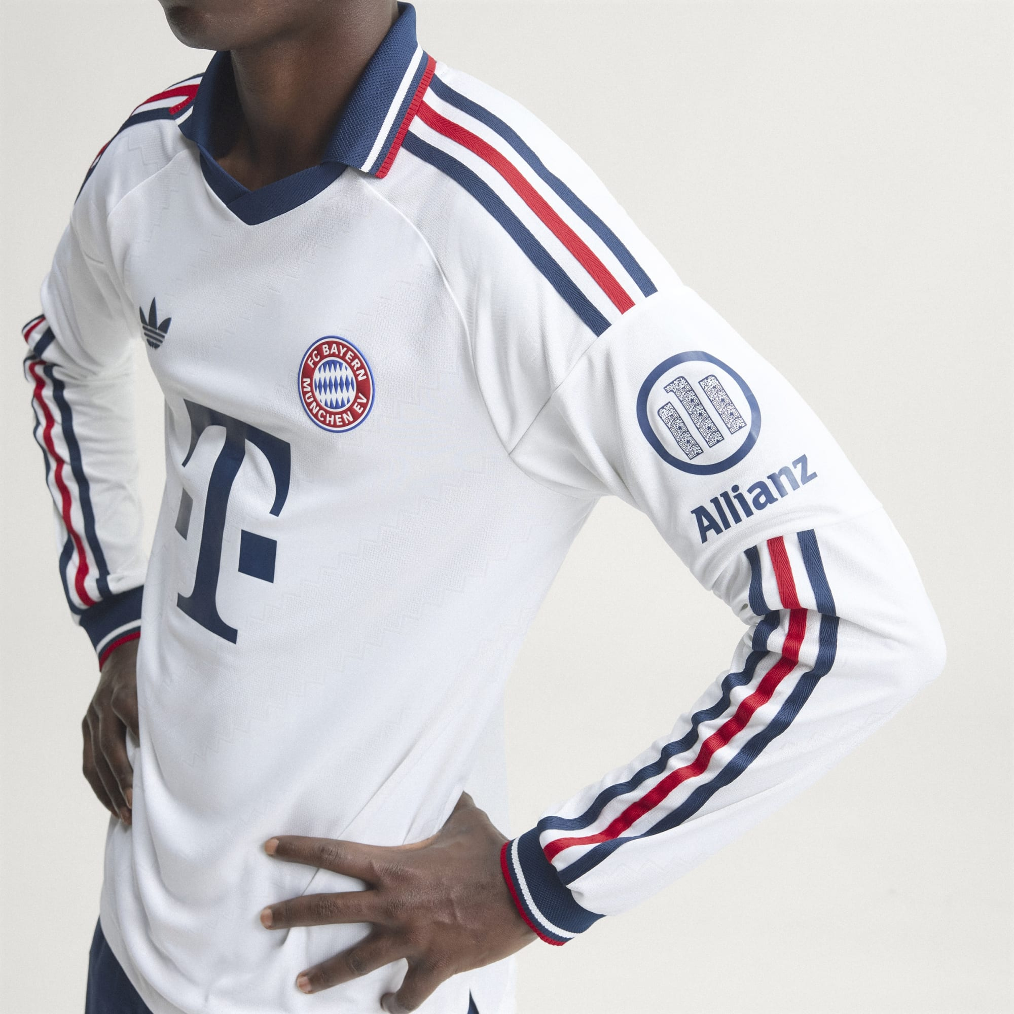Adidas Bayern Munich 拜仁慕尼黑 2026-27 作客長袖球員版球衣 (可加印字) KE8583