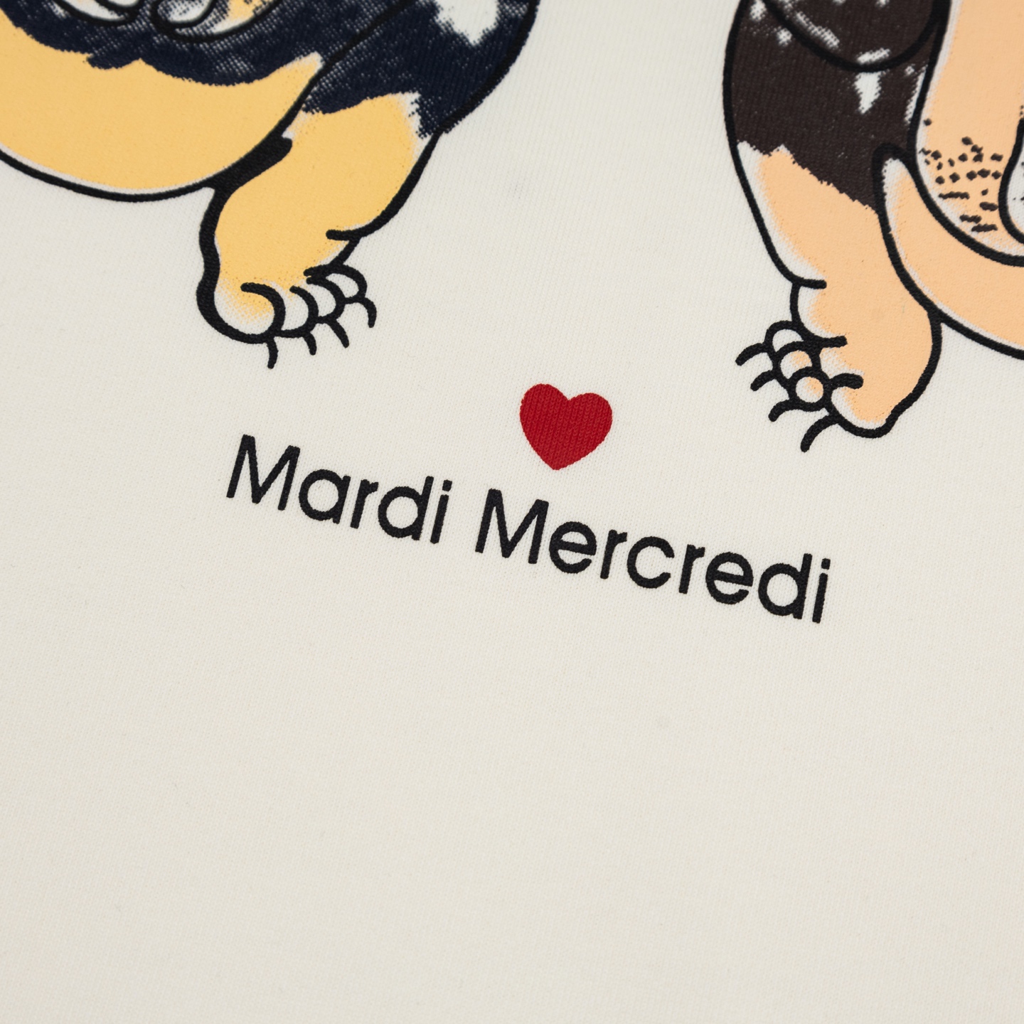 Mardi Mercredi Ddanji Twin Dachshund Graphic Cotton T-Shirt