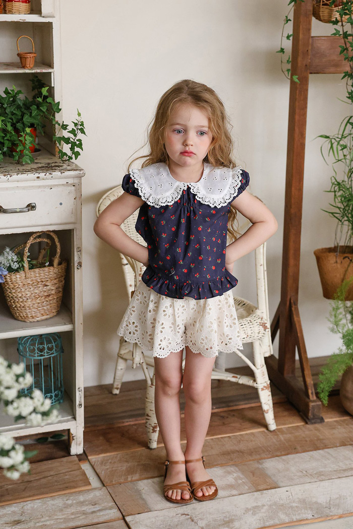 🇰🇷Puella_Flo tee