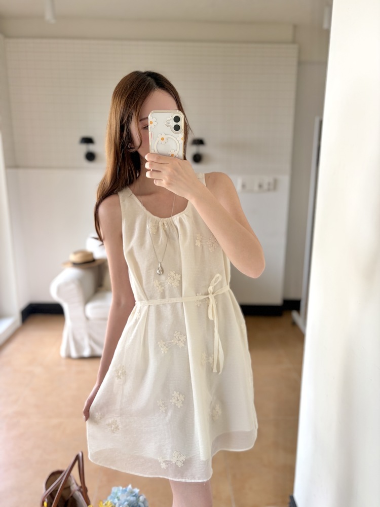 Fleur Embroidered Dress