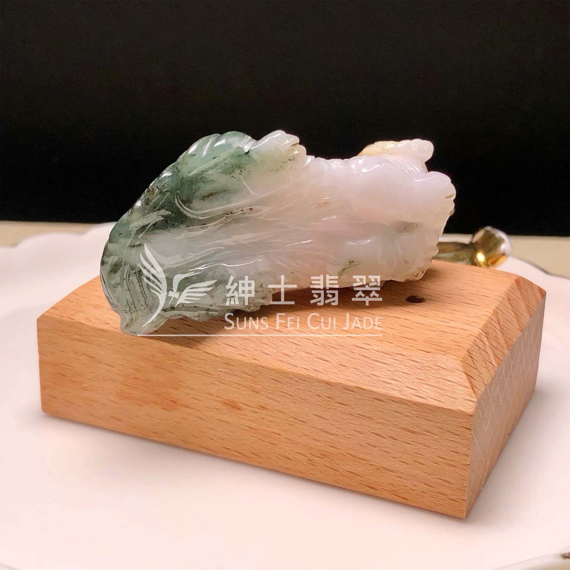 E00215 翡翠小狗擺件 