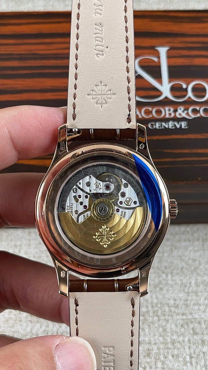 ⚜️百达翡丽5205系列！搭配Cal324机芯！😎