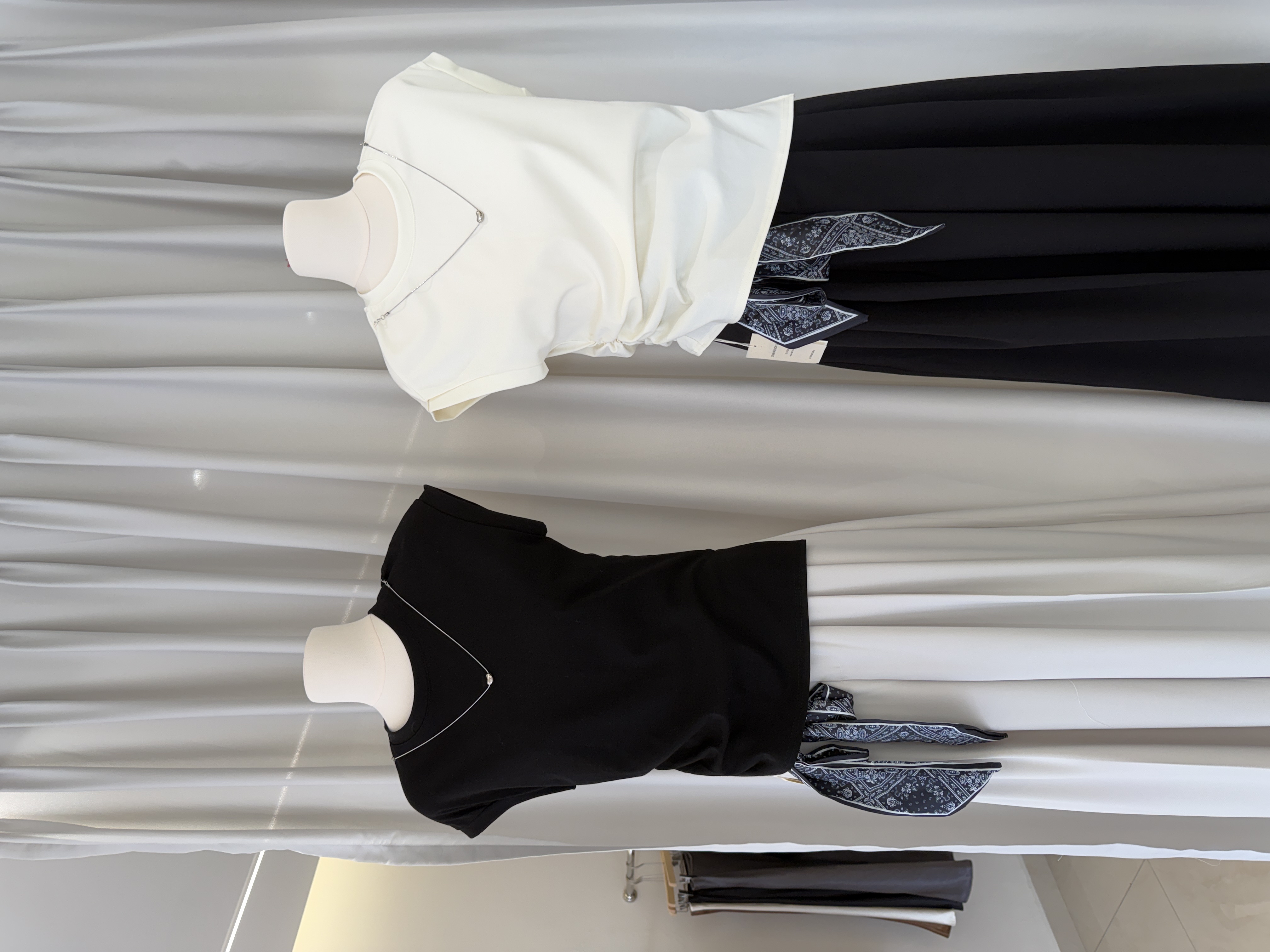 6567 个性风链条收腰短袖