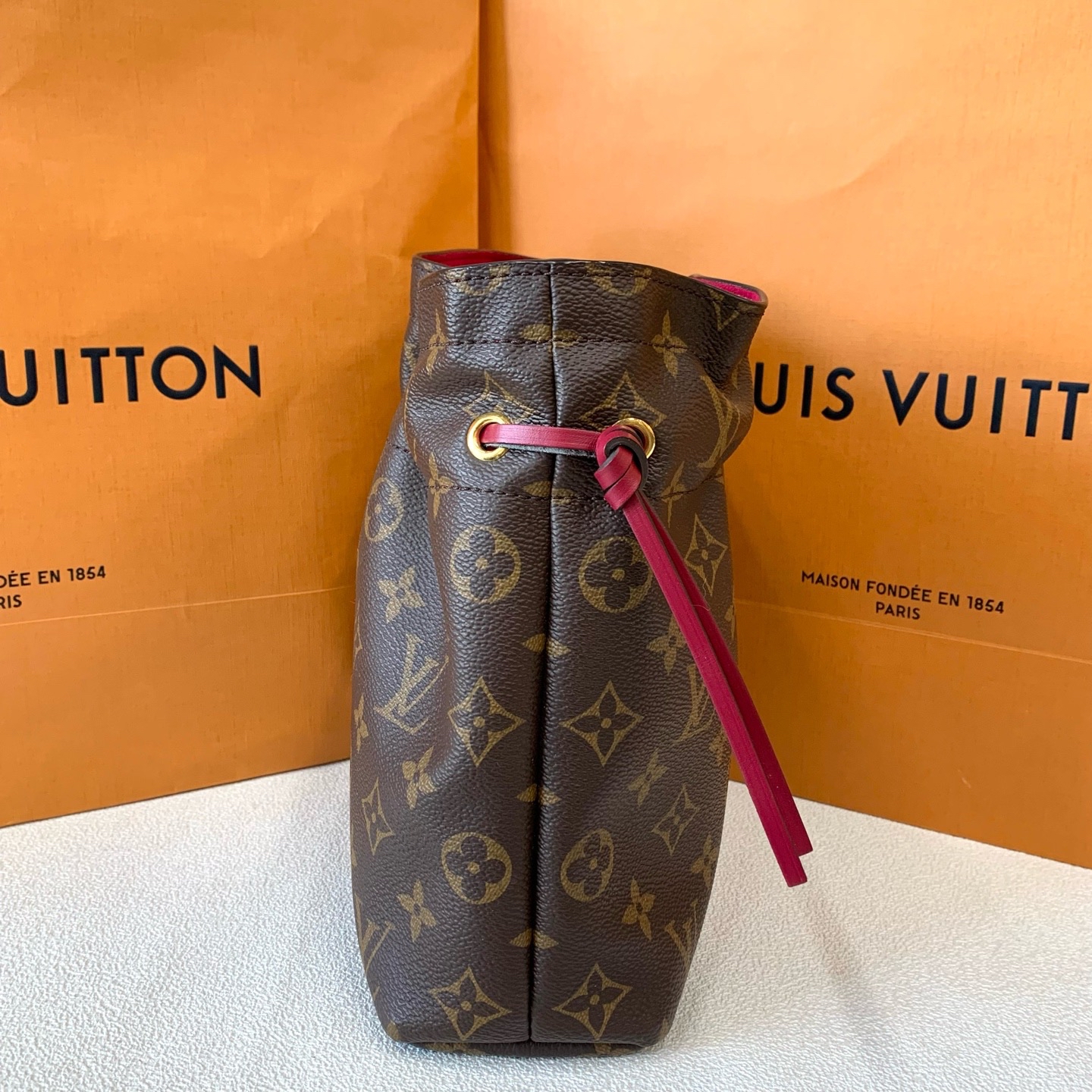 【預訂貨品】LV 經典老花福袋