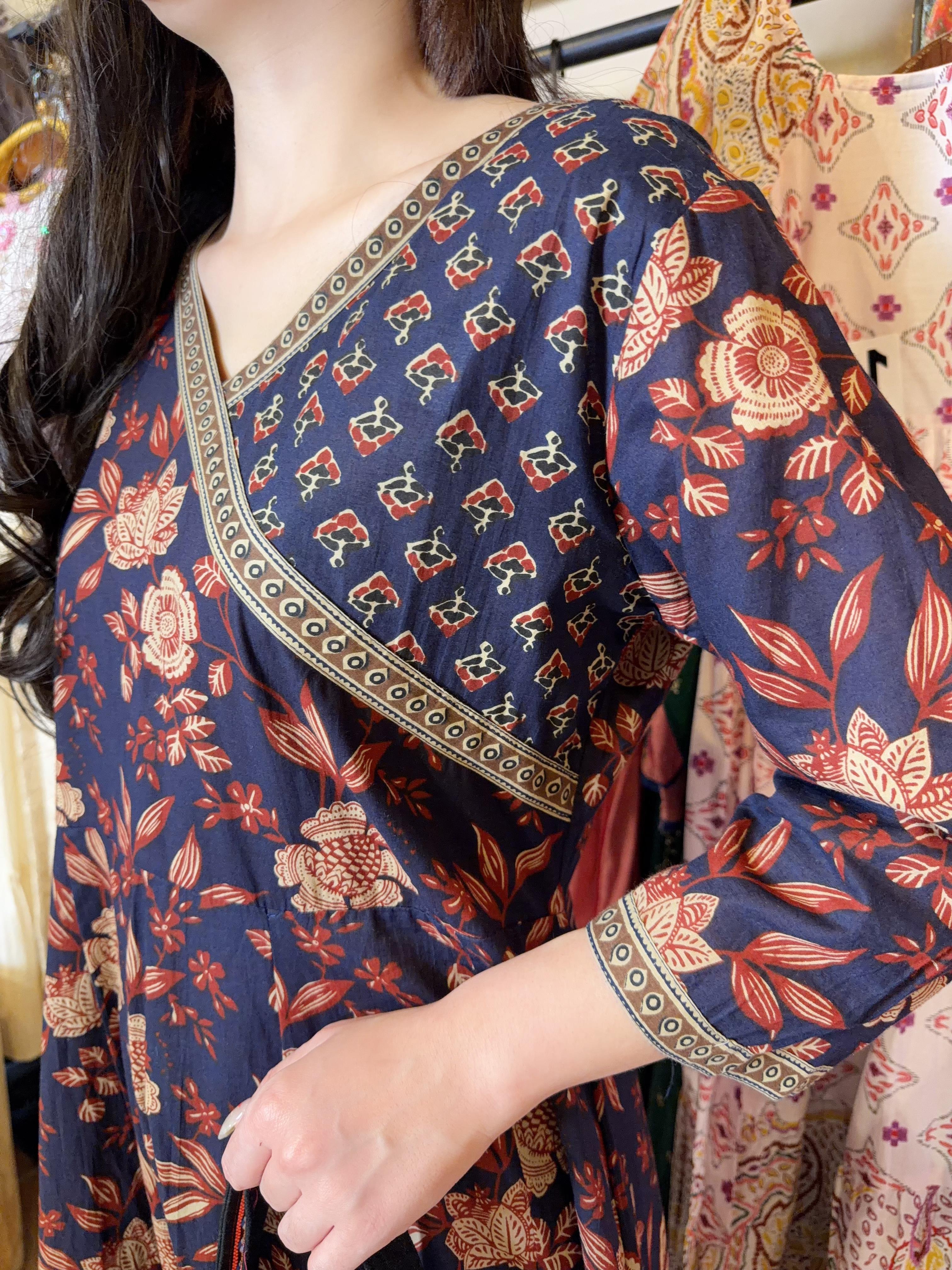 Dark Blue Overlap JP Collar Brown Floral OP 51"  #1377