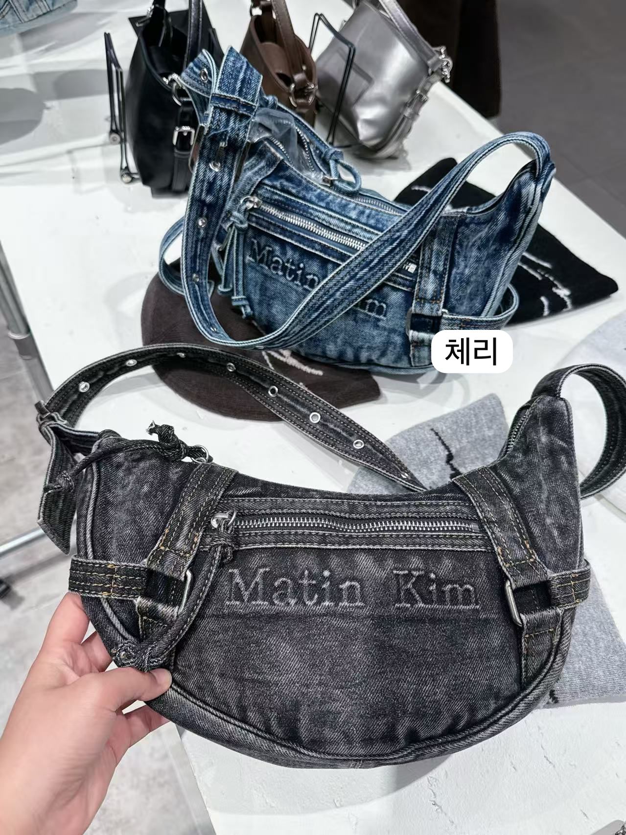 🇰🇷Matin Kim washed demin mini hobo Bag 香港現貨