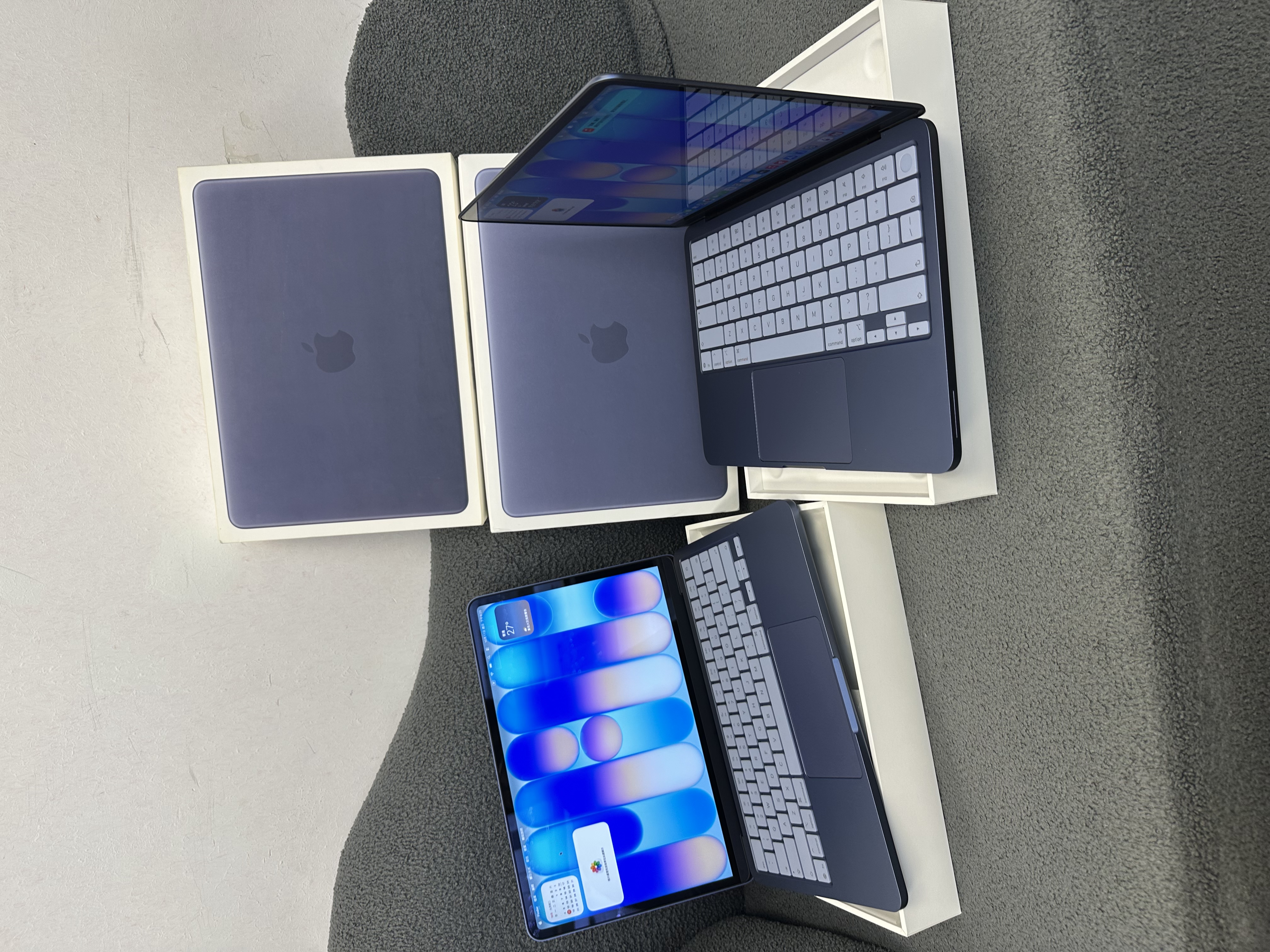 APPLE MacBook Neo A18 Pro CPU/ 8GB Ram/256,512GB SSD/5核心GPU/Liquid Retina Mon/13吋/藍色/Gaming Laptop / Notebook / 超強續航能力/文書機 / 畫圖 / 剪片 / Movie / Netflix 