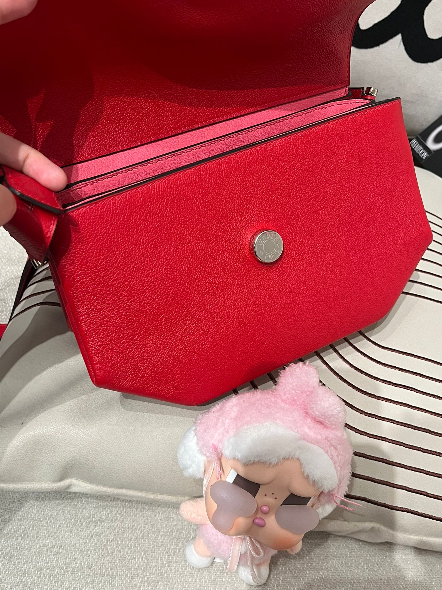 HERMES OPLI, Q5 ROUGE CASAQUE SHOULDER BAG STAMP C, 100%Authentic ,98%new ✅Dust bag 