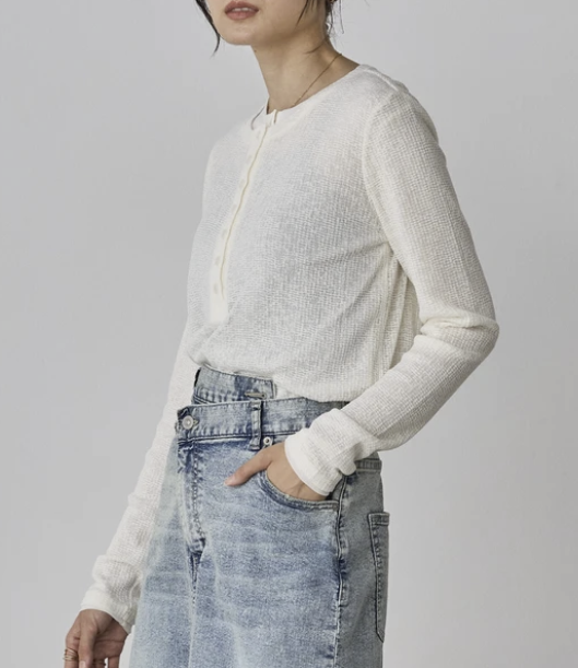 輕盈彈性網紗亨利領上衣 - 2026 流行穿搭  長䄂上衣 春夏時尚穿搭 獨特設計 成人休閒 日常穿搭 易於配搭 日本直送   #JP-I-260033