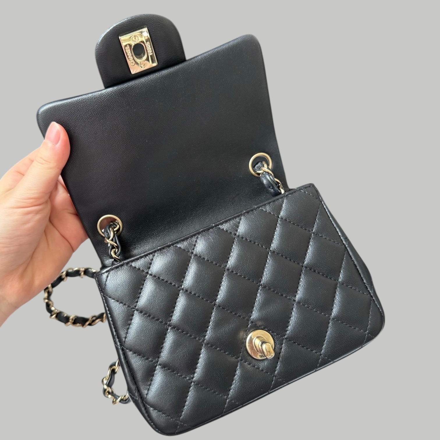Chanel Lambskin square金扣方胖