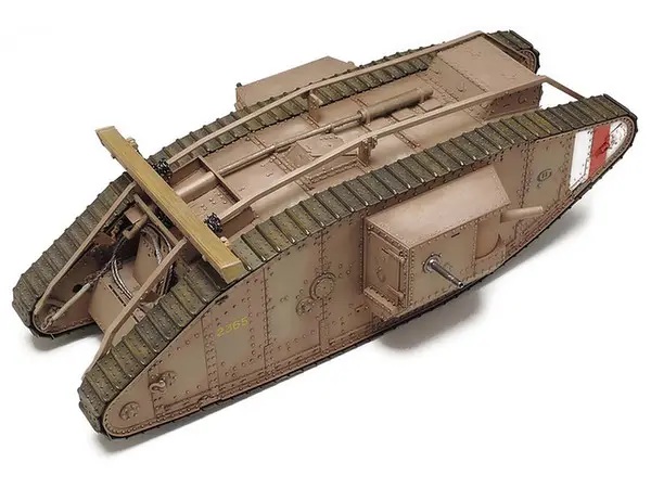 1/35 MM British Tank Mark.IV Male (Single-Motorized)