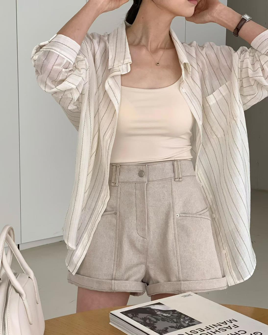 皇牌明線邊短褲