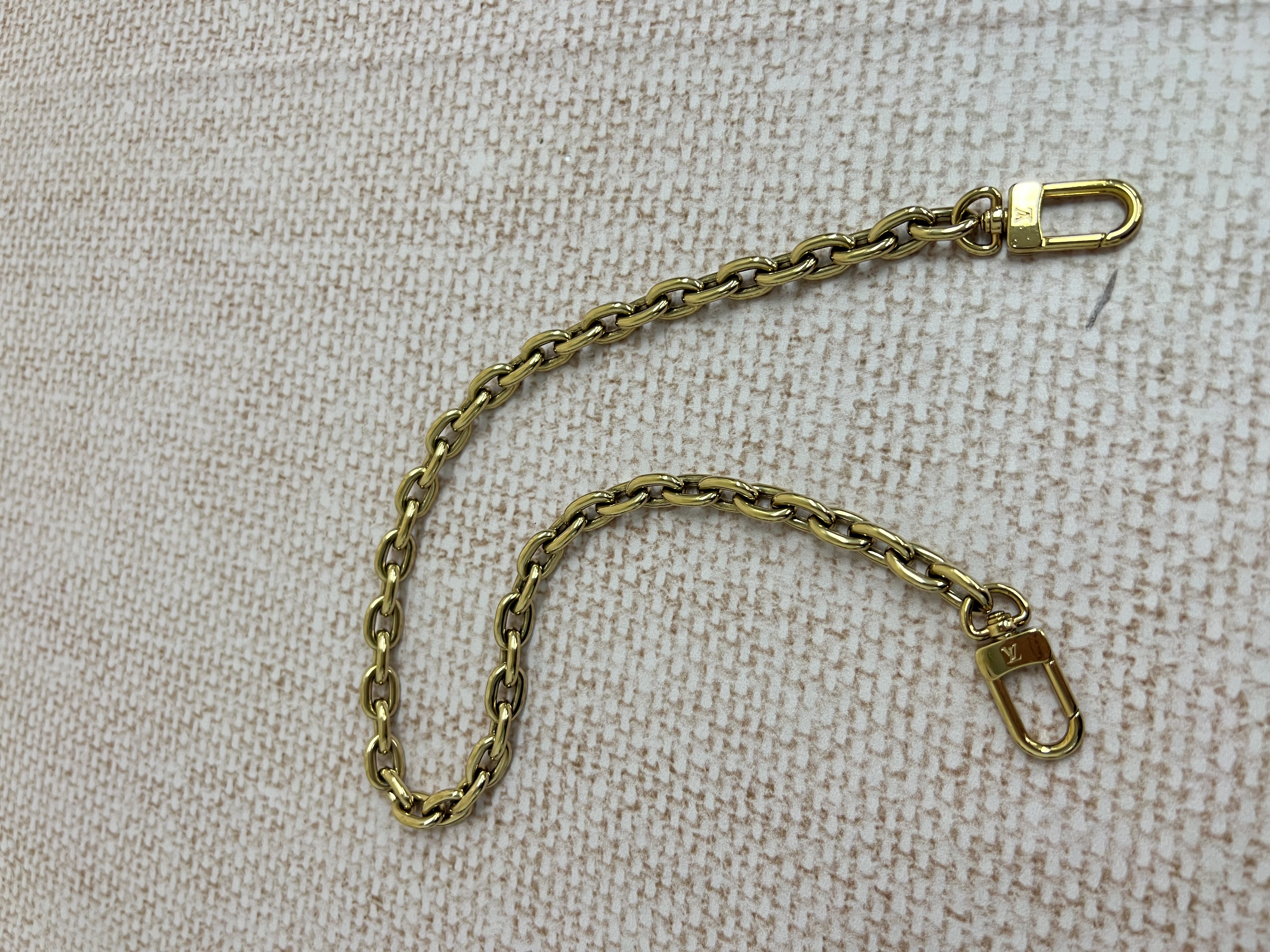 Pre-owned Louis Vuitton Papillon Trunk bag/ Product Code: 26022604