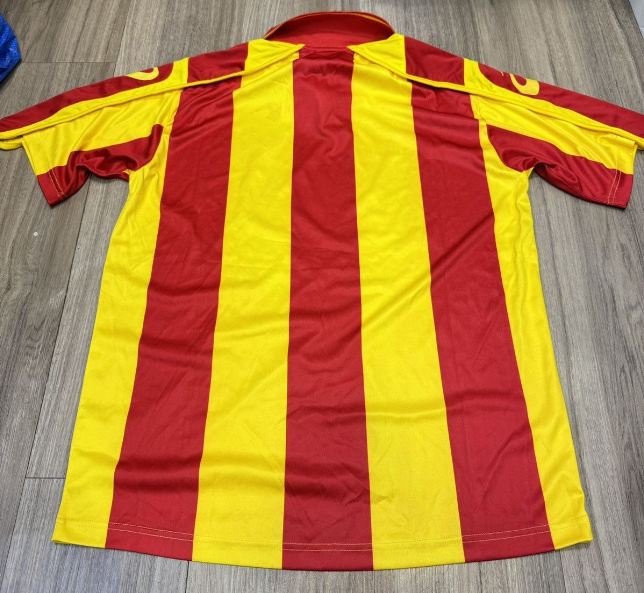 Lecce 07/08 home shirt (Bnwt)