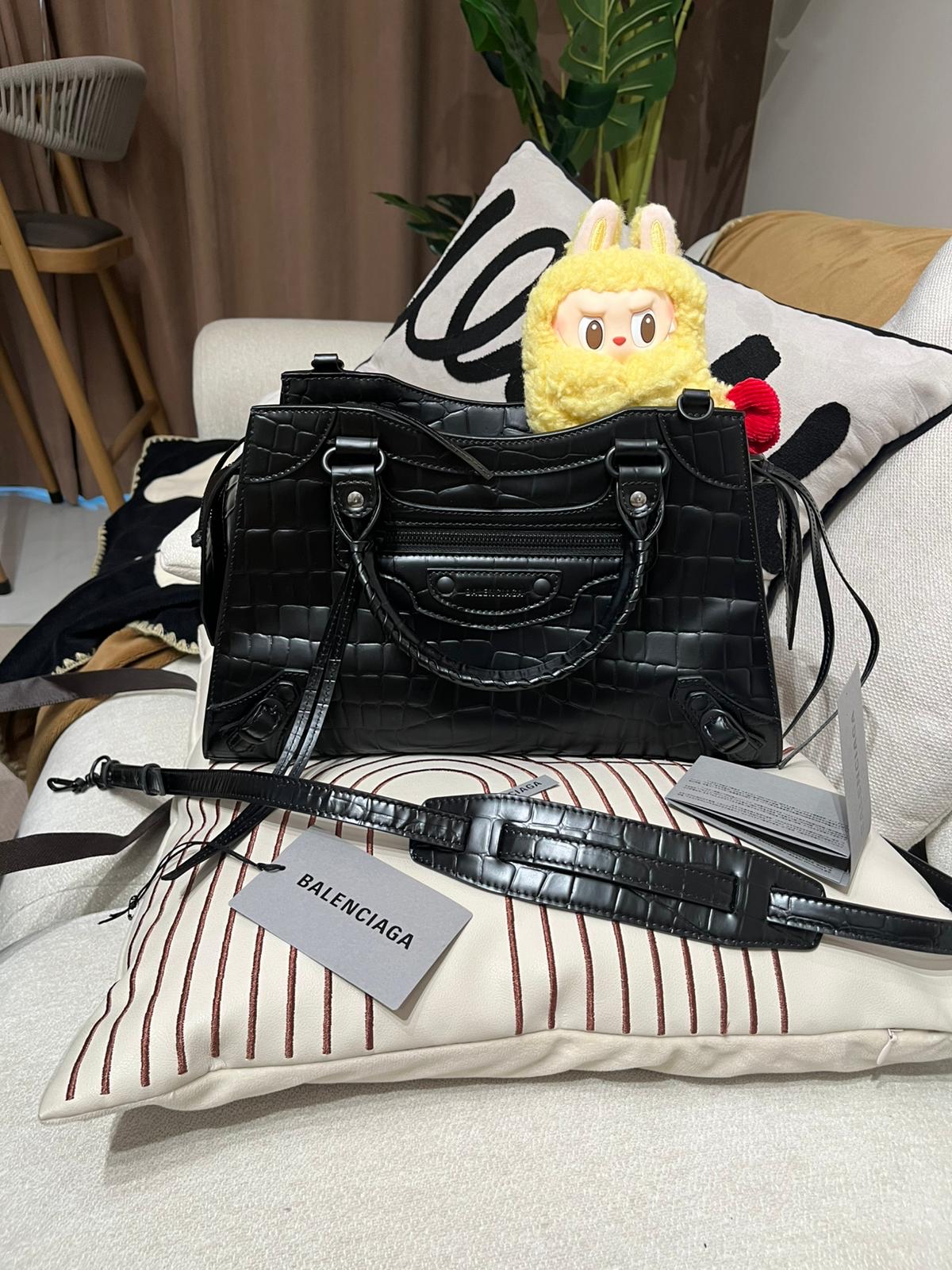 未使用品 BALENCIAGA Neo Classic City 2 way bag 黑色 So Black 638521 Crocodile Embossed Calfskin,100%Authentic, Unused未使用品 ✅Dust bag✅tap