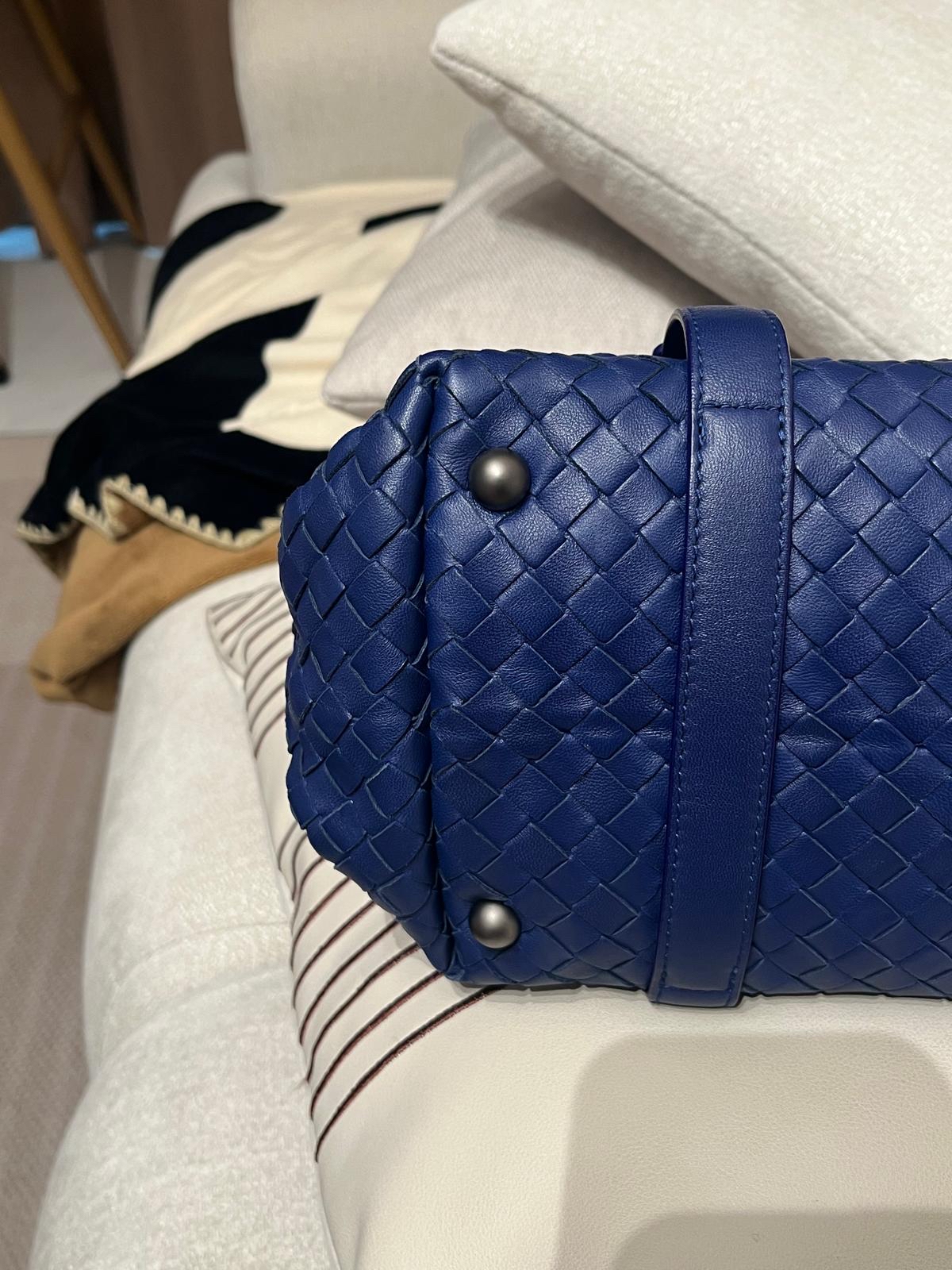 Bottega Veneta Bv shoulder bag 100%Authentic ,98%new ✅Dust bag