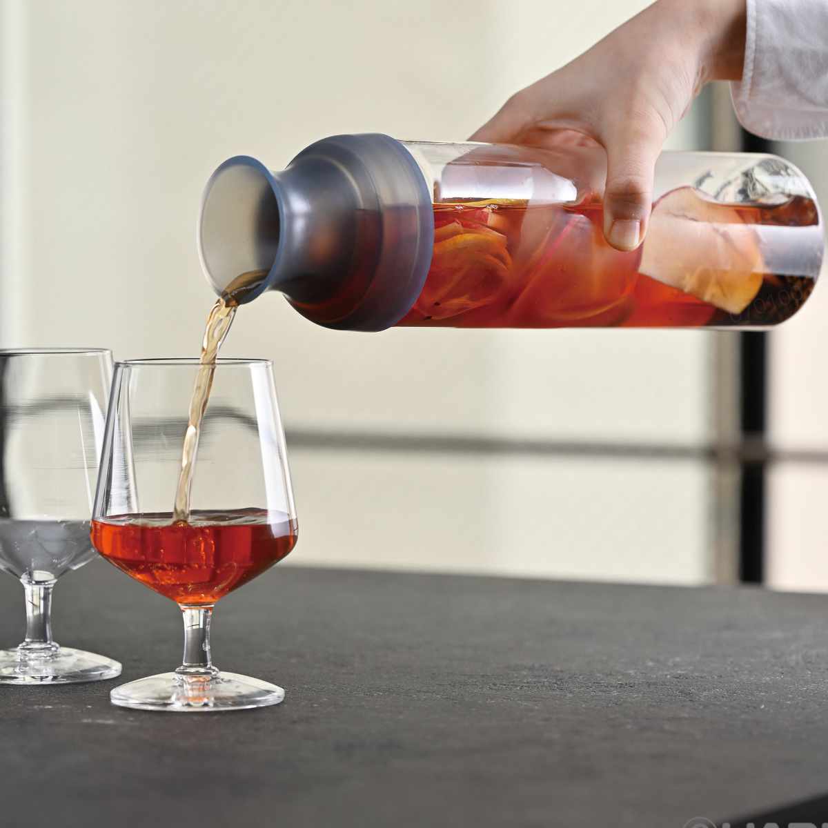 日本製  HARIO 耐熱玻璃水瓶 1L 附濾器