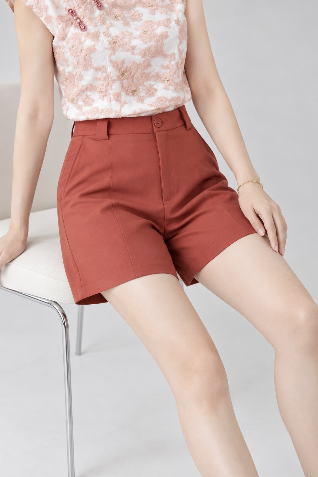 366404 Keep It Short & Simple Half Pant