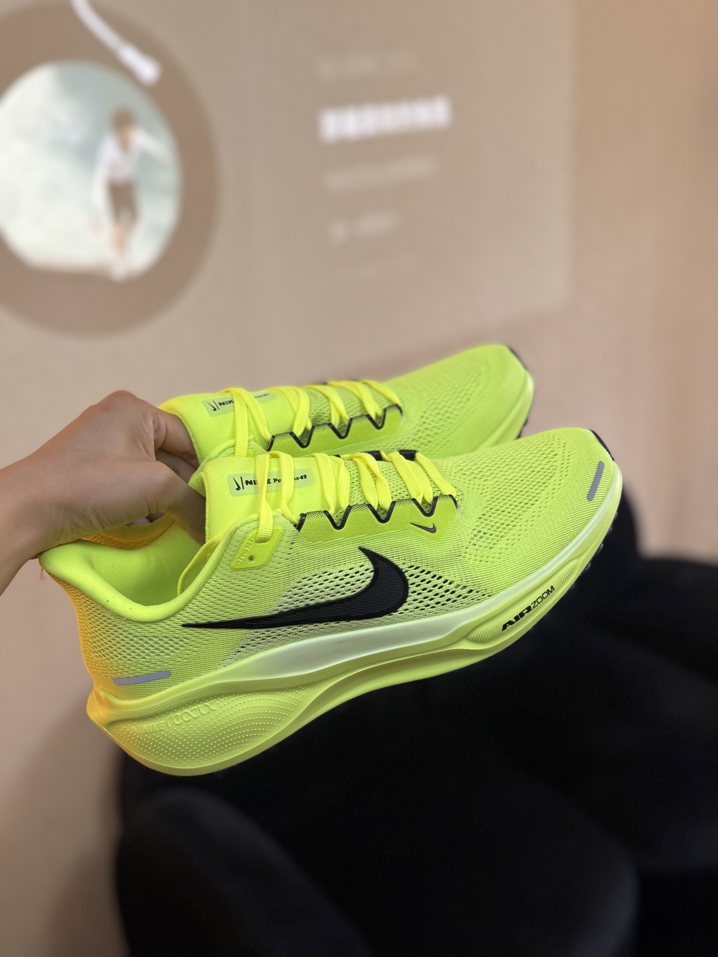 $320對。2對起$310對。🔥 Nike Pegasus 41 全新登場｜