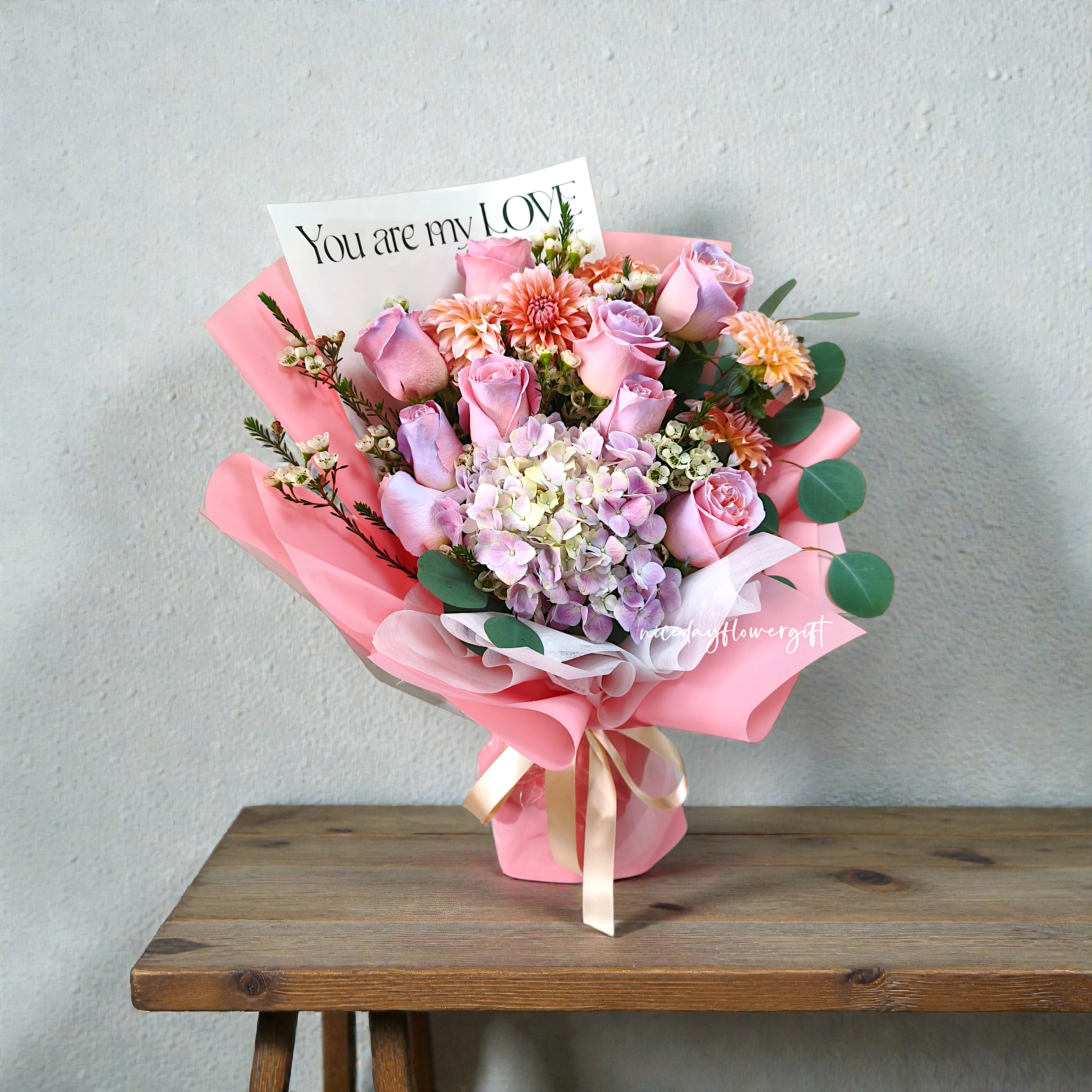 💞👑V2611 玫瑰鮮花花束