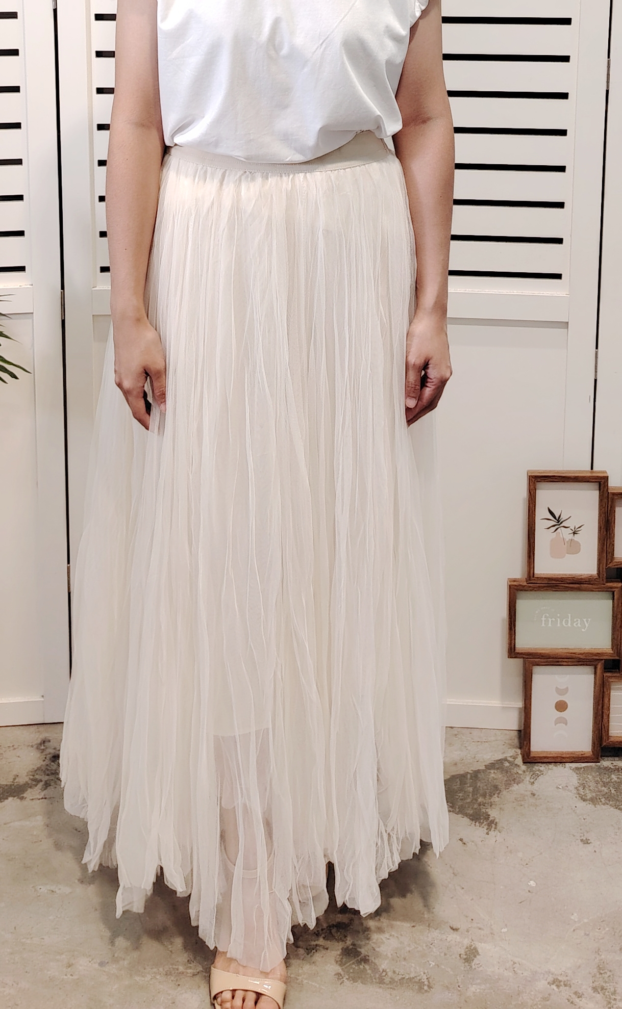 8252 Fully Rubber Waist Tulle Skirt 