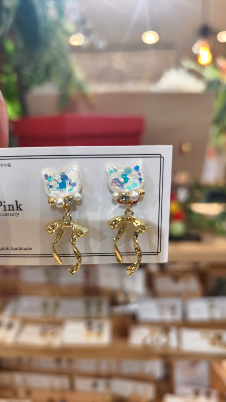 幫babe 找的日本handmade 猫猫🐱耳環