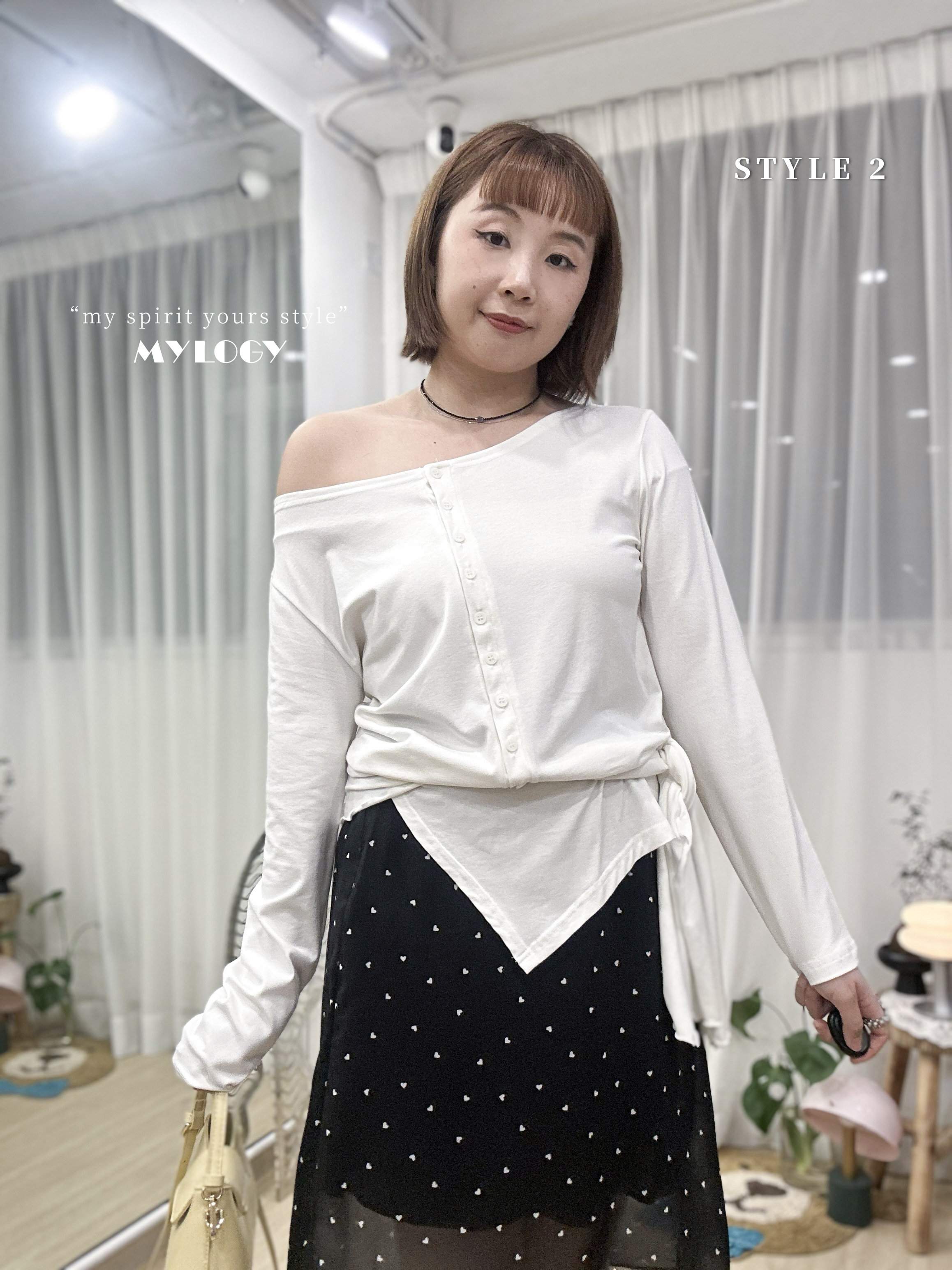 韓系 L/S Off Shoulder 排扣不規則下擺 TEE JD0008 - 白色 Ivory
