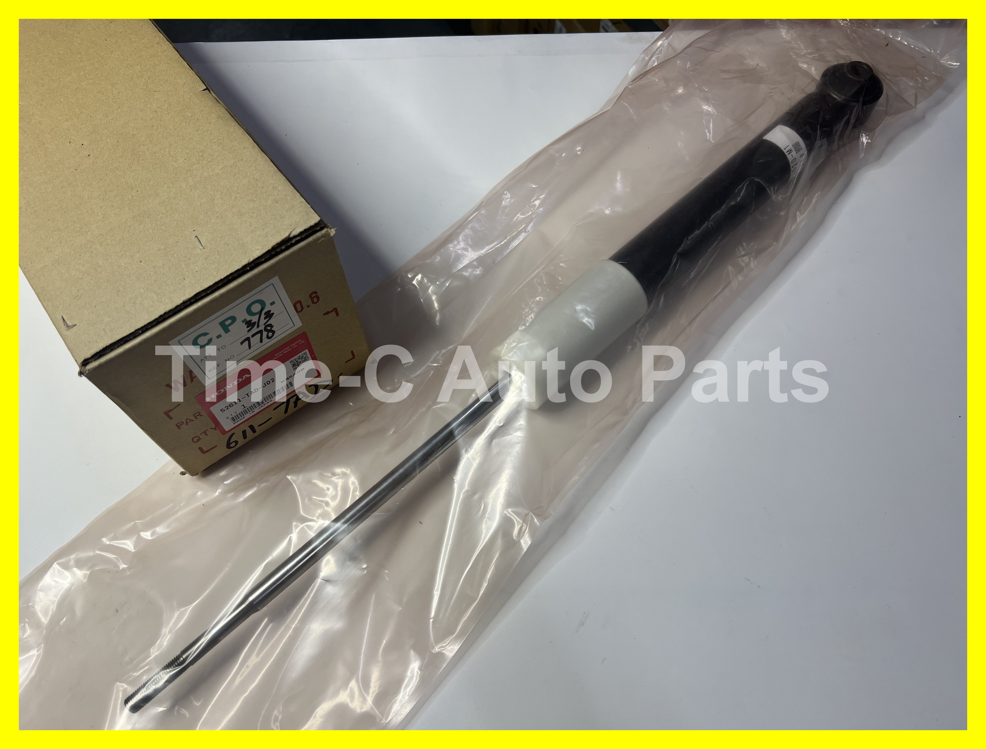 尾避震機 52611-TAD-J02 - Honda Stepwgn RP