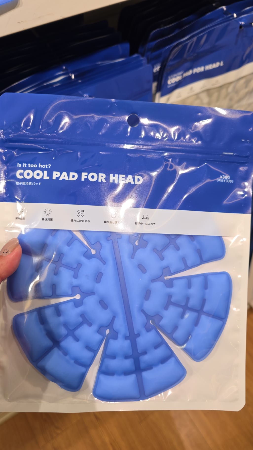 3 coins cool pad for head