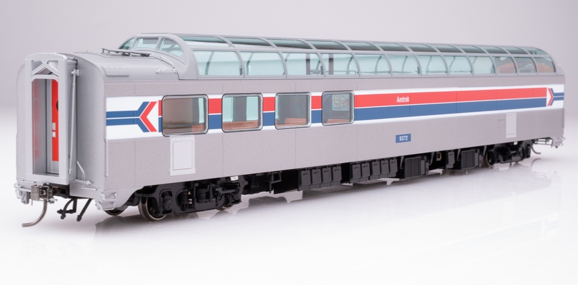 Rapido’s Amtrak 3/4 Dome Lounge HO with lights 