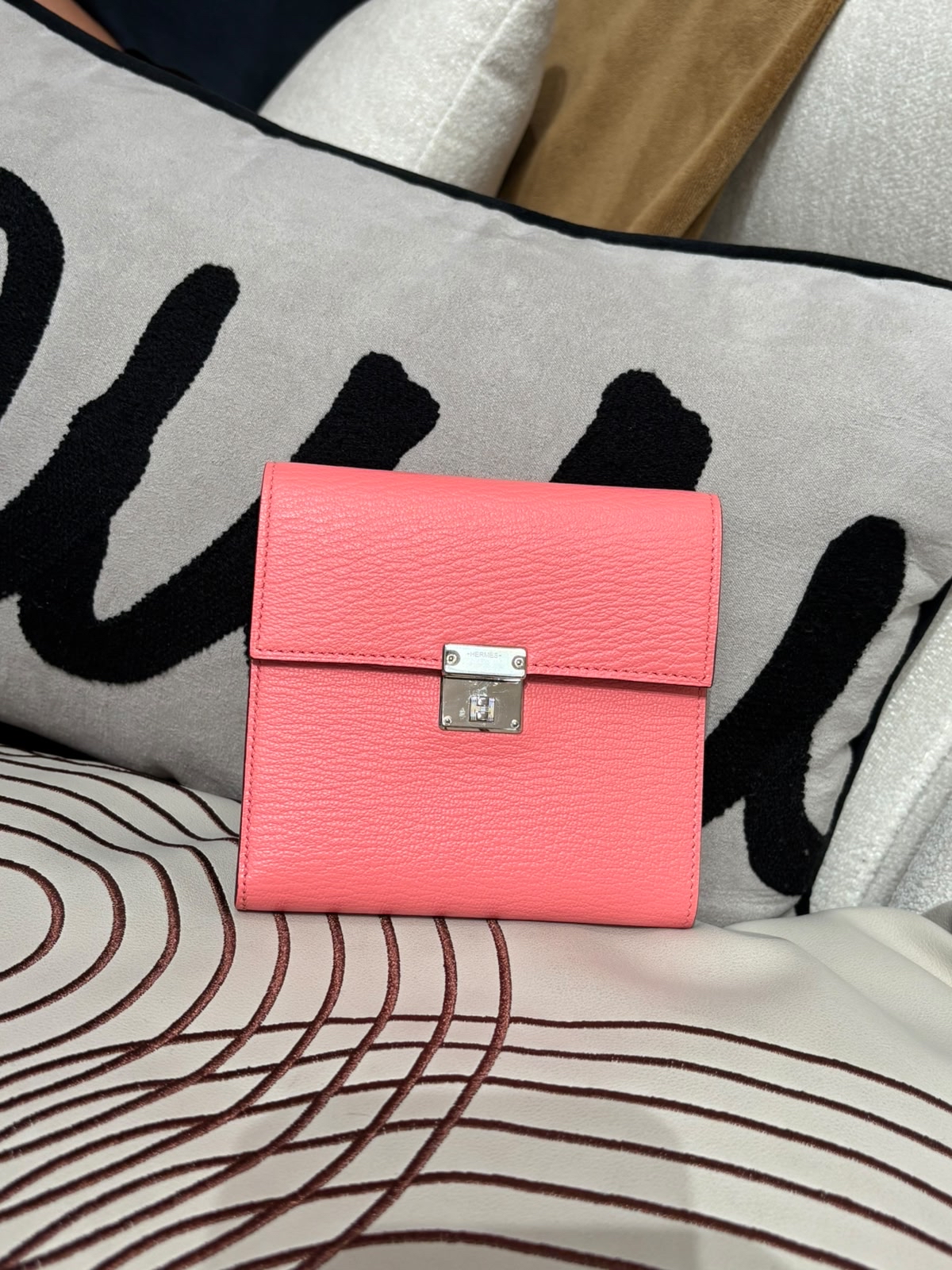 未使用品 Hermes clic 12 wallet,STAMP D,8W 100%Authentic ,unused 未使用品✅box 