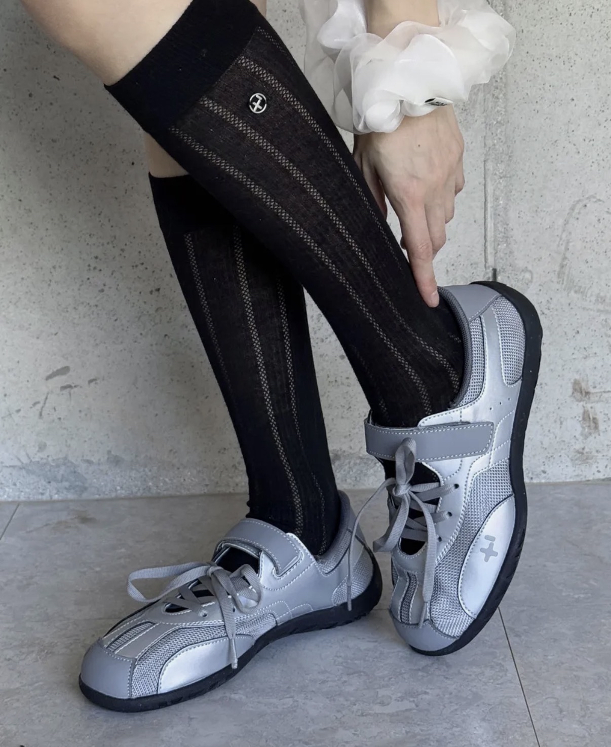 OTZ ROMARY LACEUP SNEAKERS