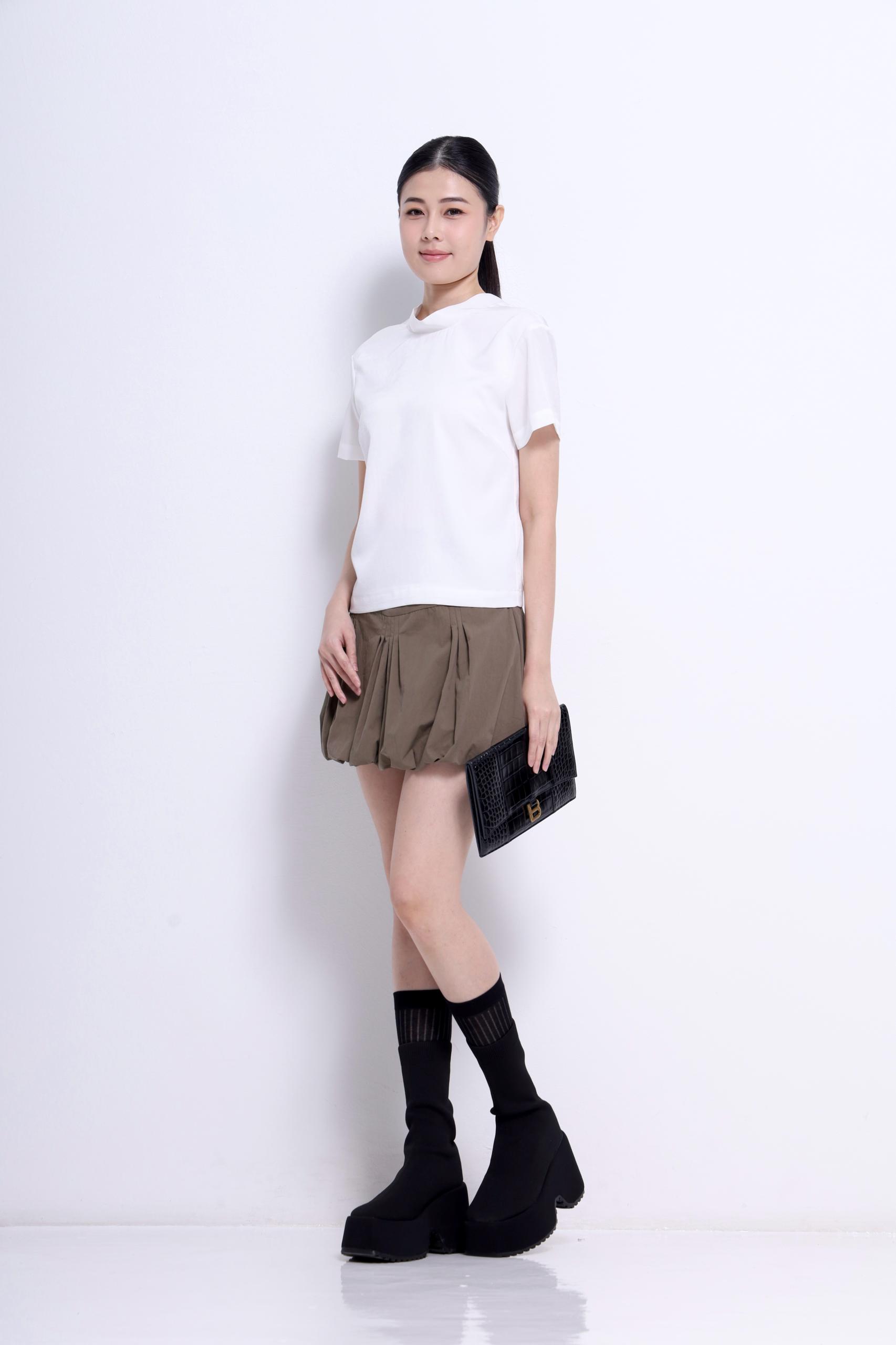 CB2712 BACK LOW TIE SHORT SLLV BLOUSE