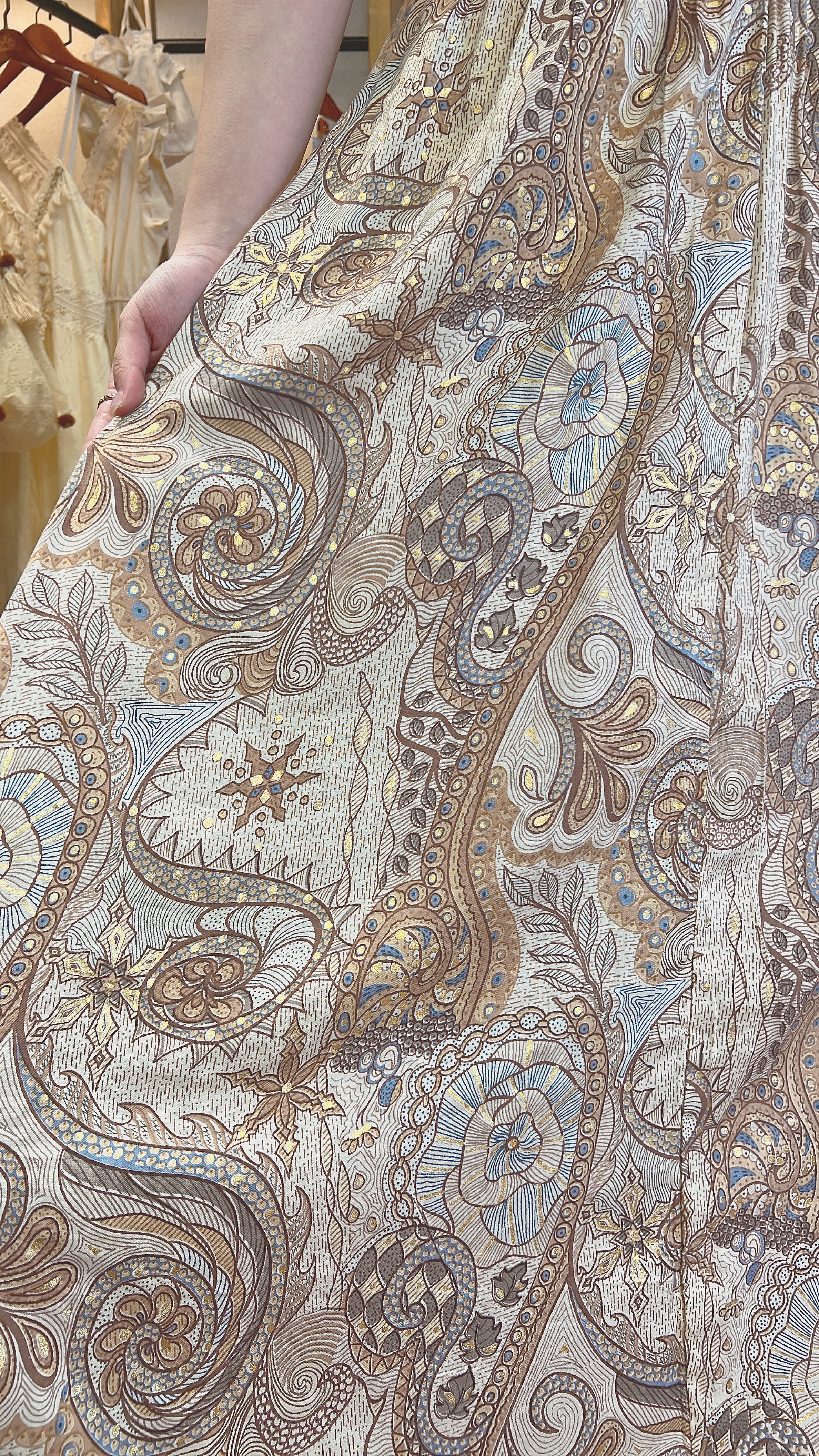 2022 Milk Tea mix color Silky Skirt 40"