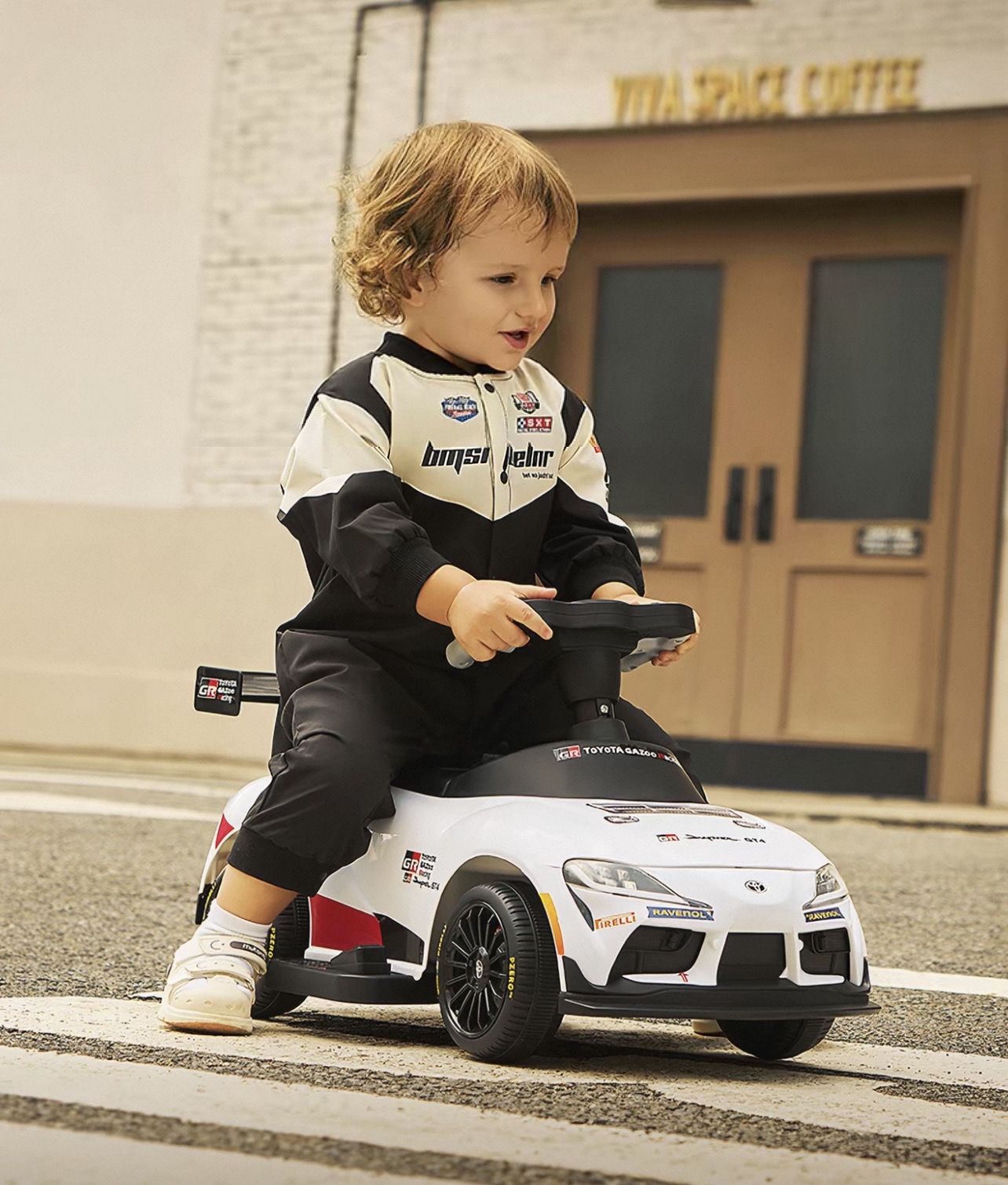 Toyota GR Supra GT4 正版兒童電動滑行車