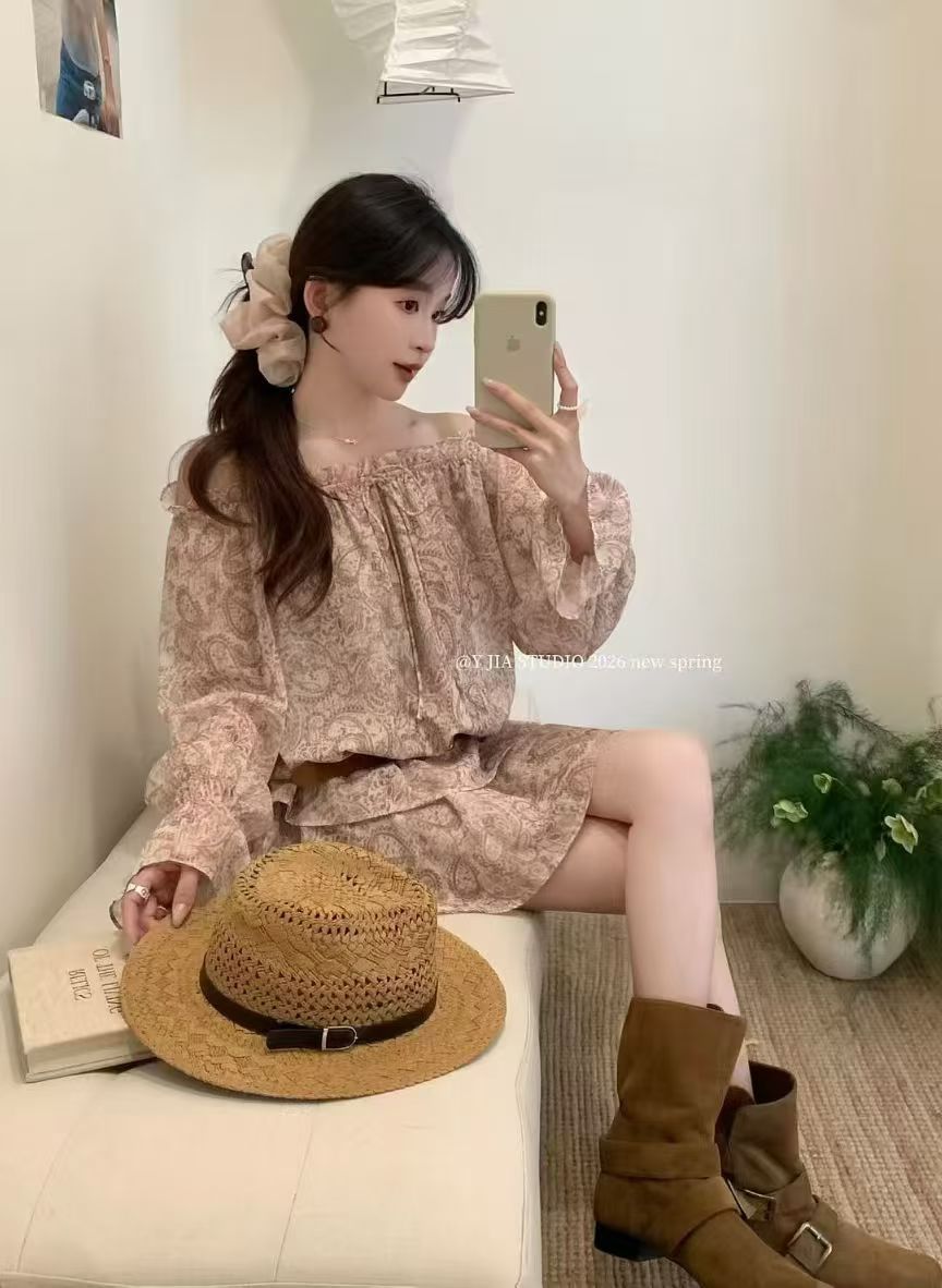 1773 Paisley Off-Shoulder Set法式度假佩斯里腰果套装