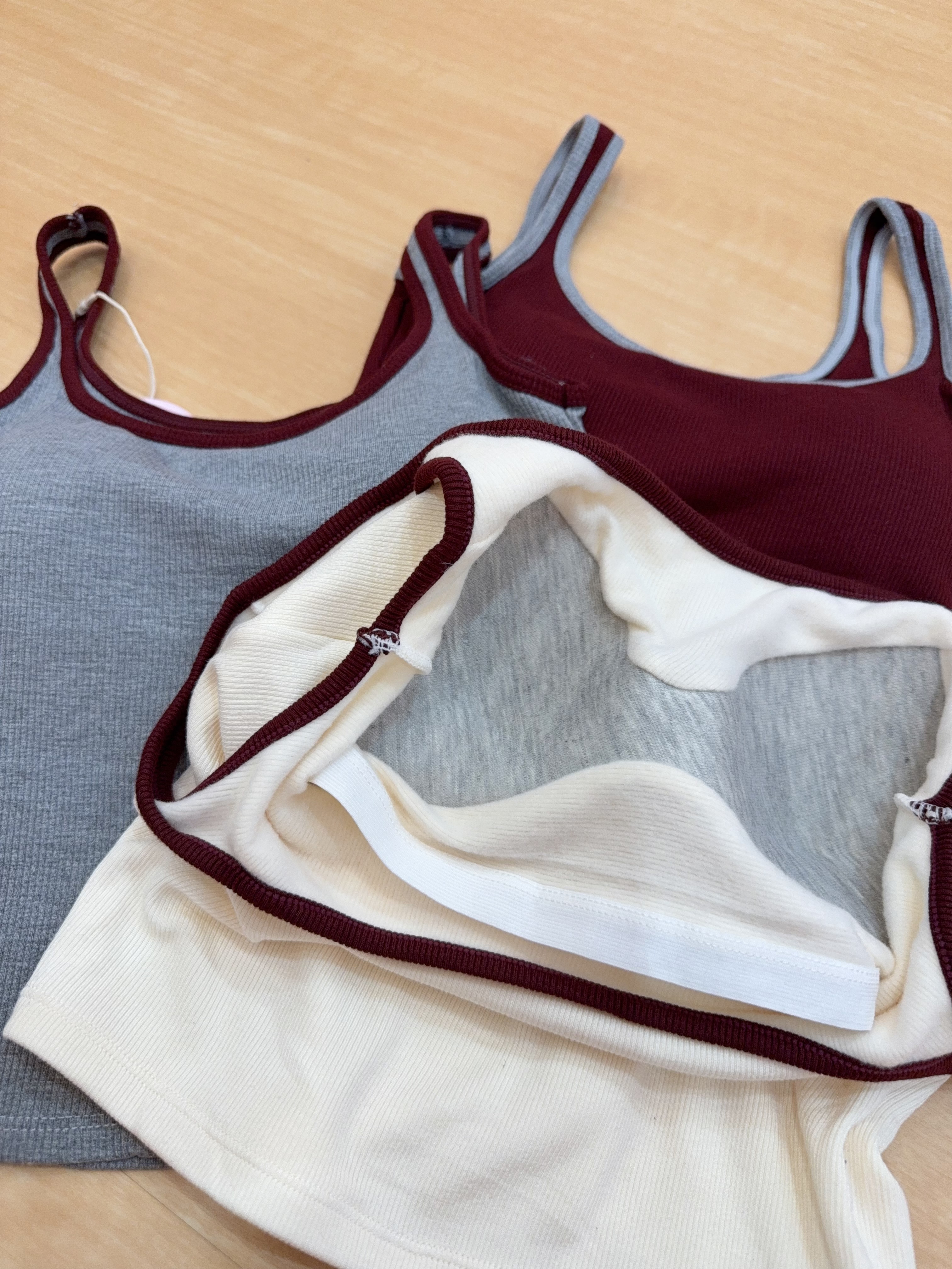 螺纹撞色吊带背心 R2830