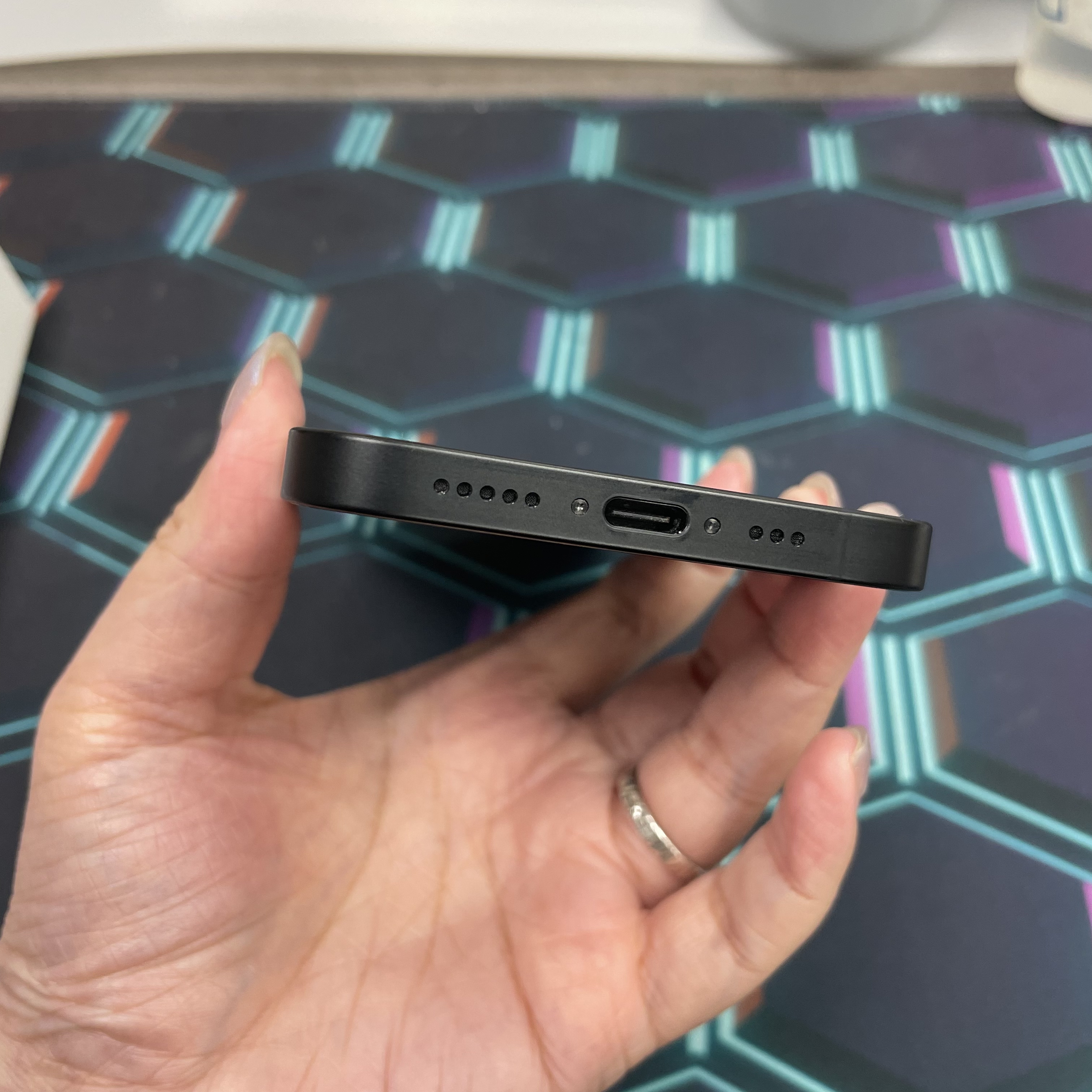 *7199 17e 完美機 256GB 電100 黑色 black
