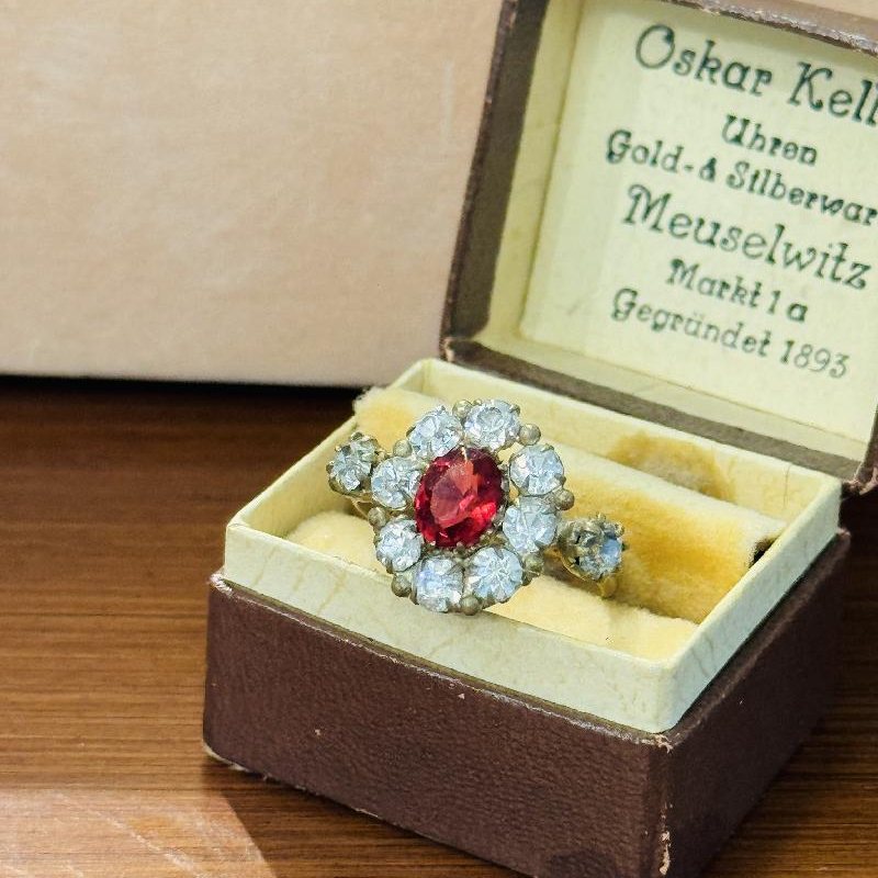 Vintage Art Deco Revival Czechoslovakian Ruby Red Rhinestone Ring - HK size 11 (B119)