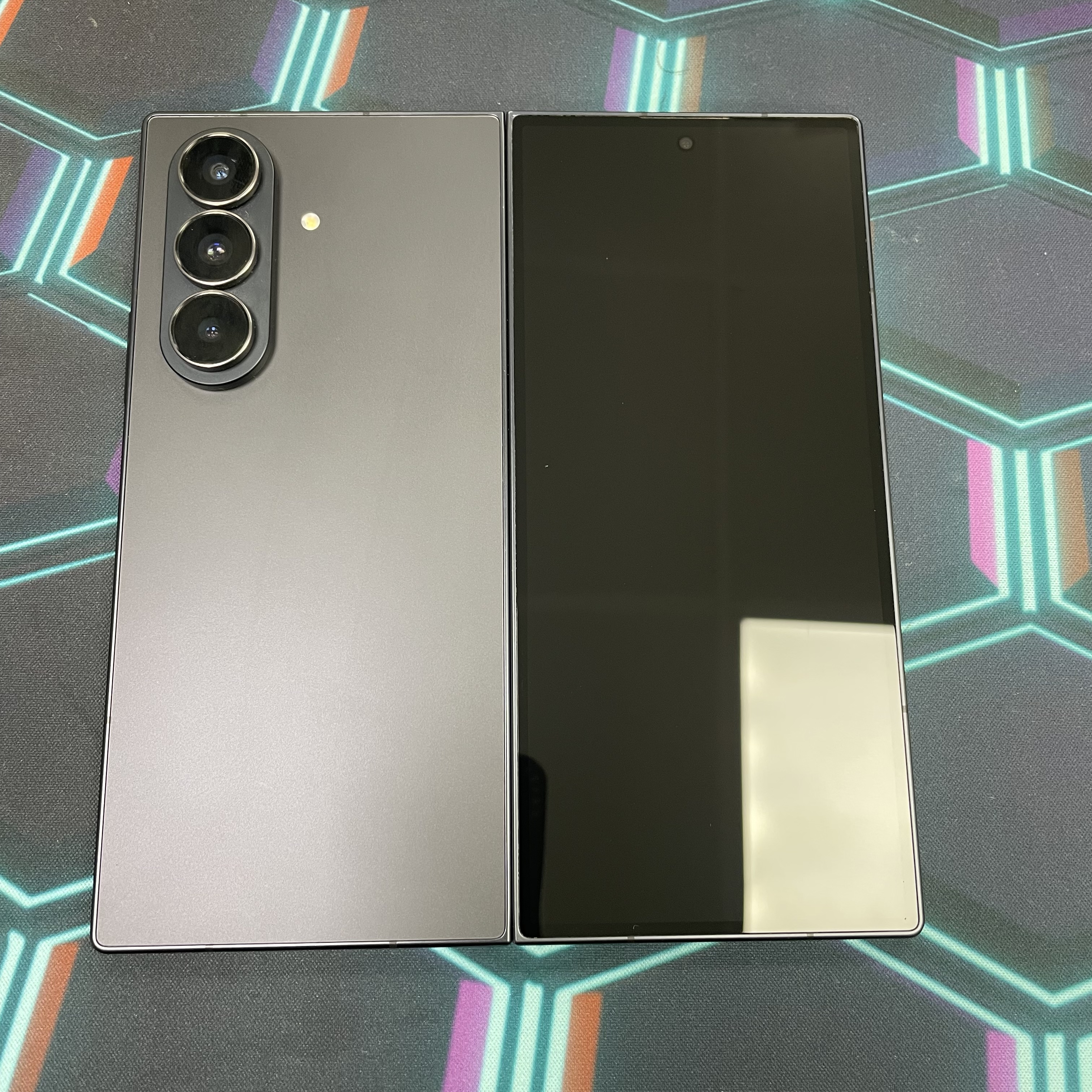 *7259 Galaxy Z Fold 7 勁靚機 16+1TB 黑色 black