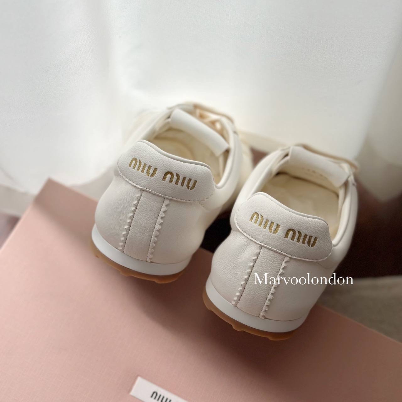 限時優惠✨訂貨📮MIUMIU PLUME sneaker    Size 36-39/40
