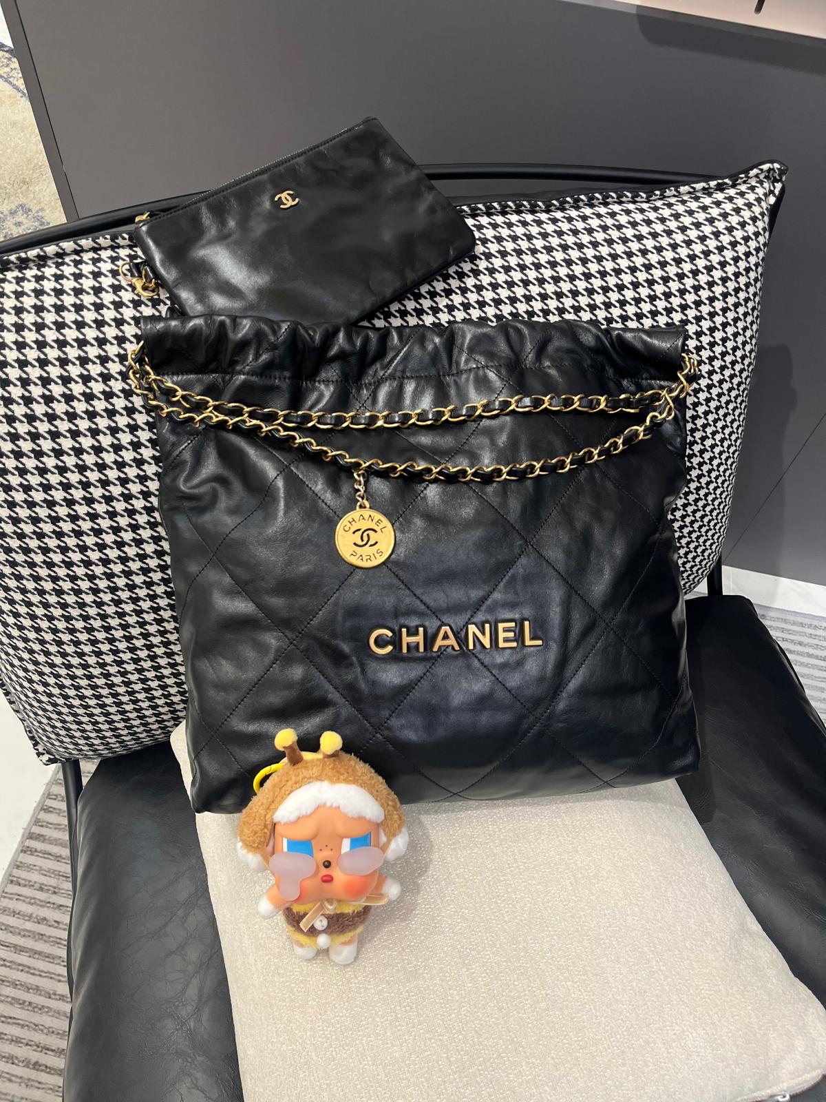 Chanel 22 medium As3261 calfskin 黑色牛皮金鏈 100%Authentic, 98%new ✅專門店收據✅晶片✅Dust bag✅Box