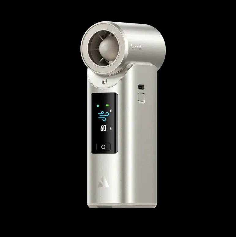 Aecooly 氣動冰霧高速風扇「噴噴風扇」