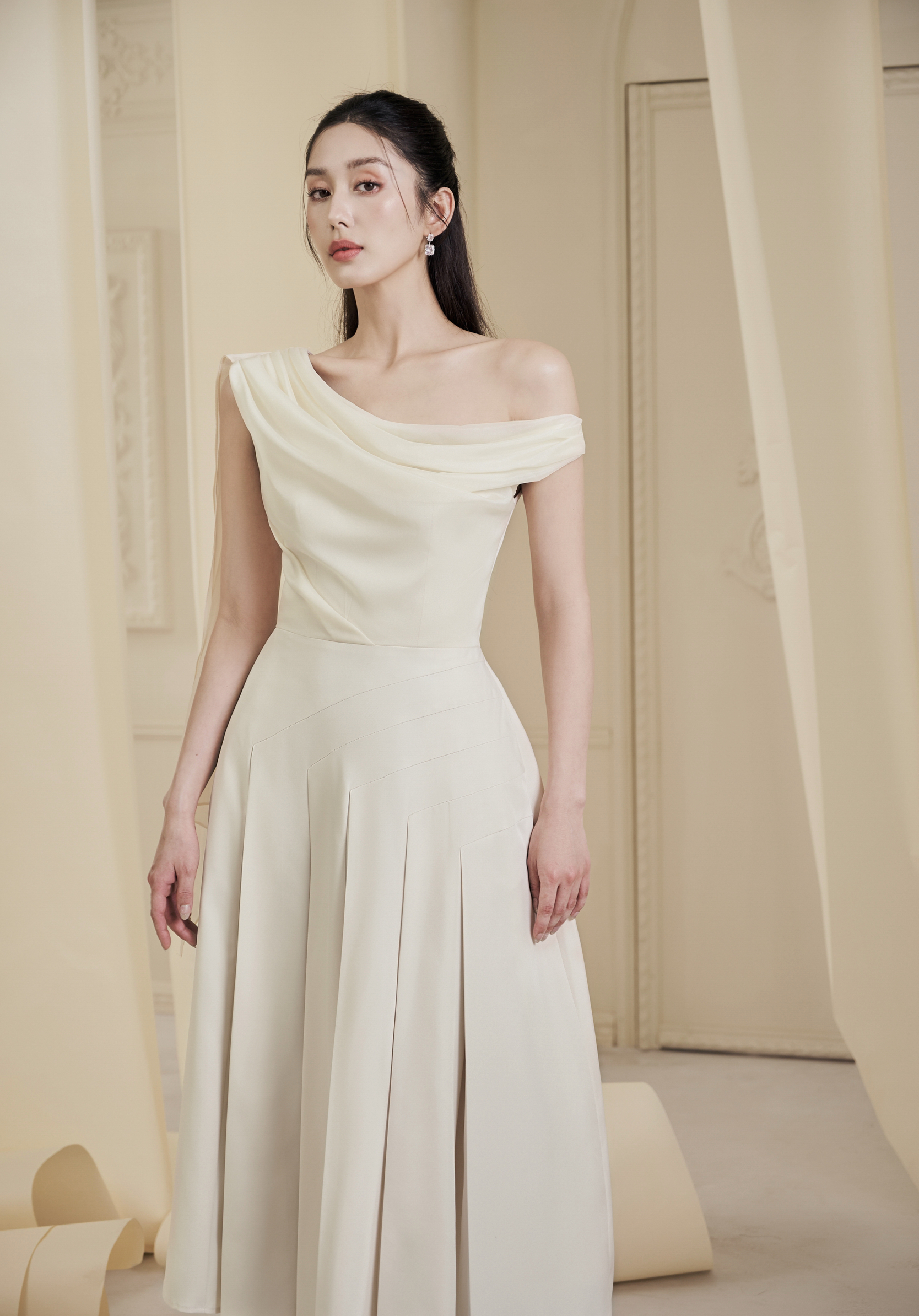 Hazel Dress (Cream)
