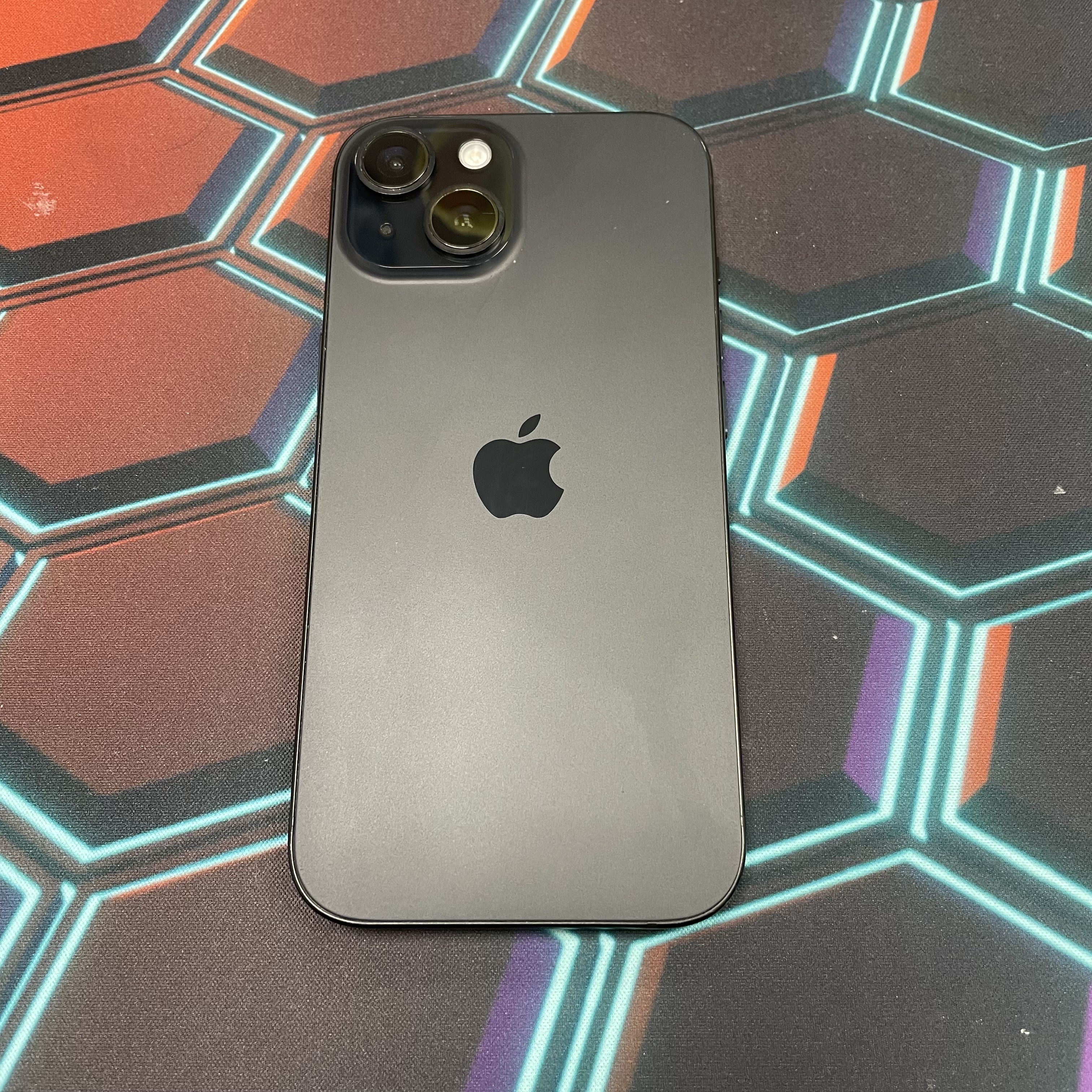 *6726 15 靚機 128GB 電86 黑色 black