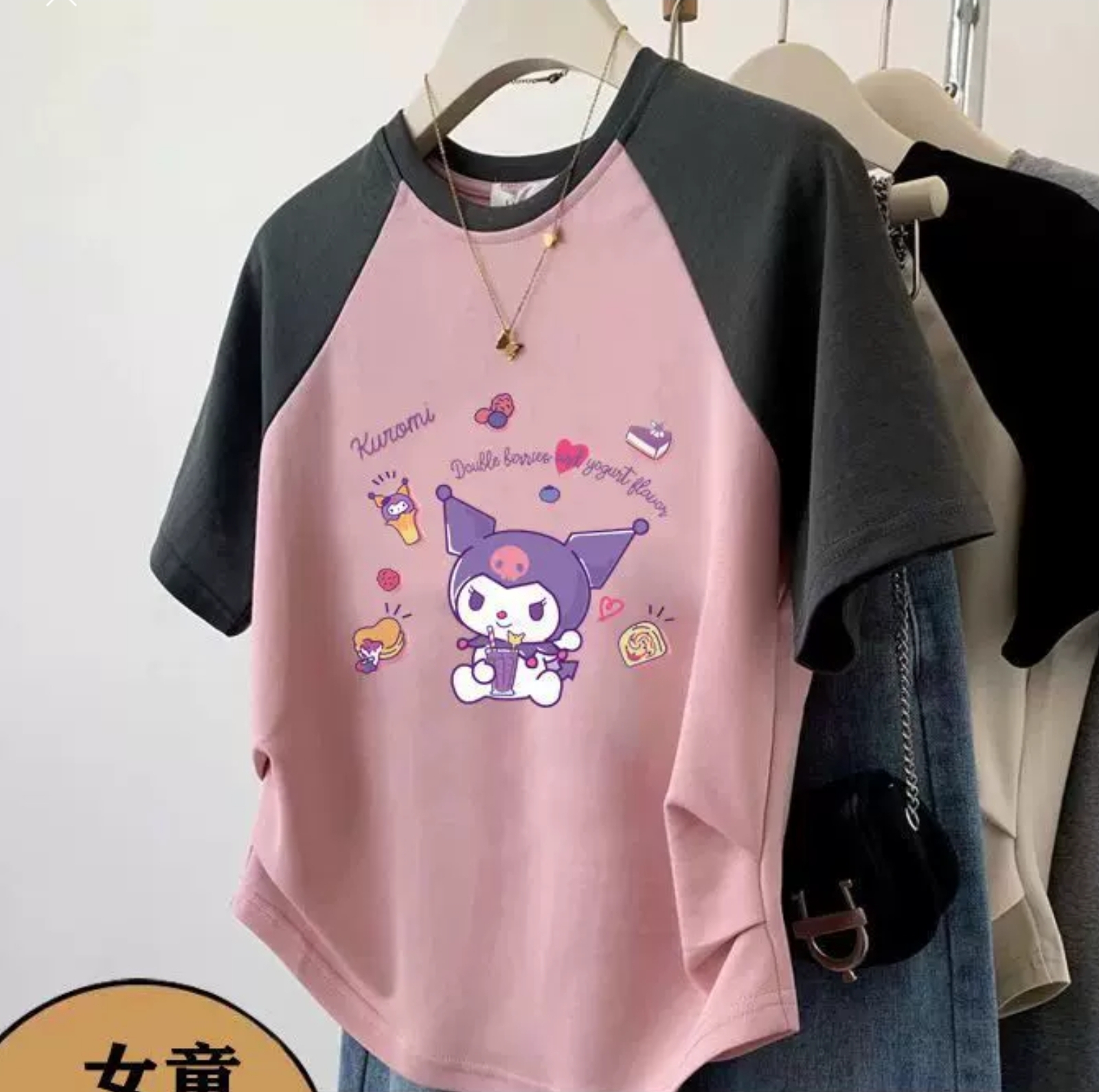 2色選擇/親子/2件$85。💜🎀 Kuromi 拼色Raglan Tee 🎀💜